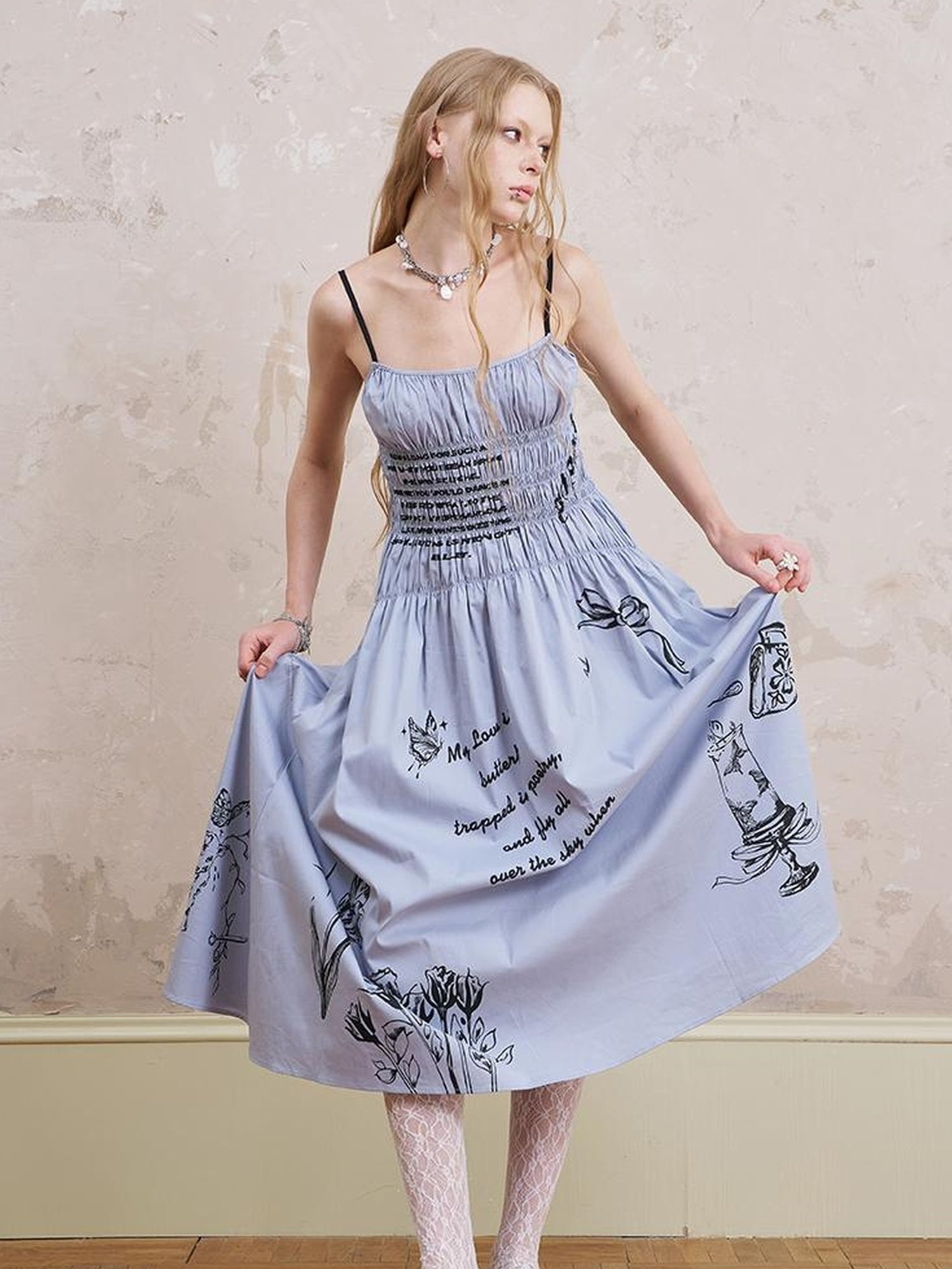 DIDDI MODA Gothic Smocked Floral Sundress