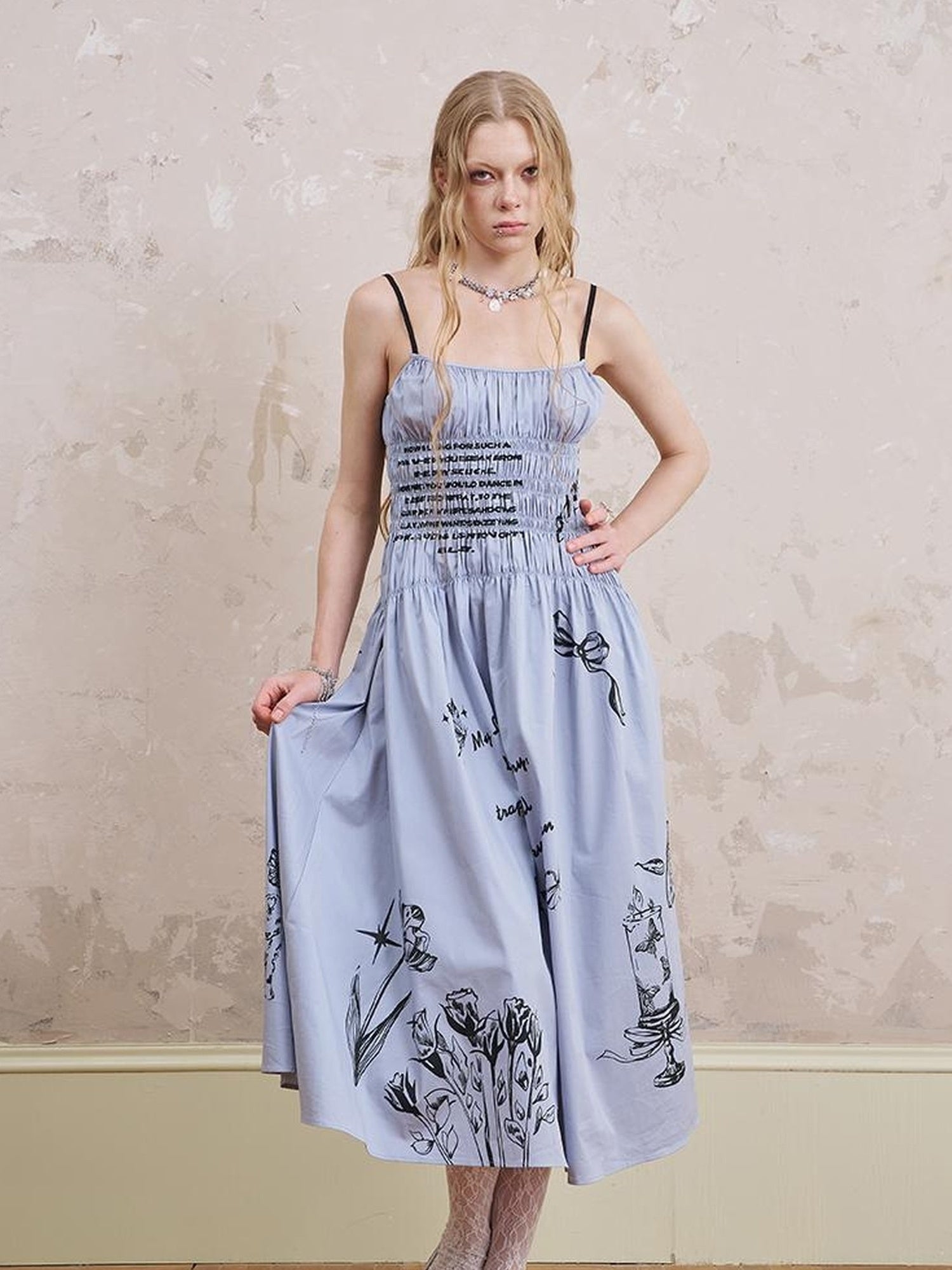 DIDDI MODA Gothic Smocked Floral Sundress