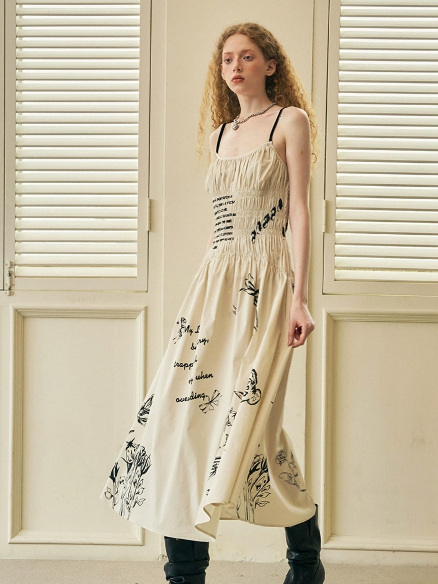 DIDDI MODA Gothic Smocked Floral Sundress