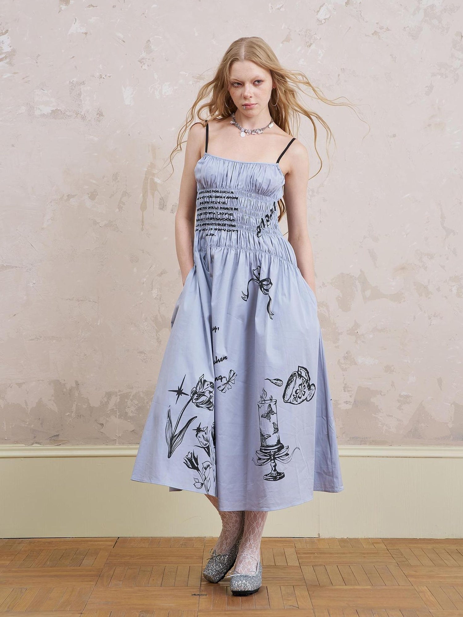 DIDDI MODA Gothic Smocked Floral Sundress