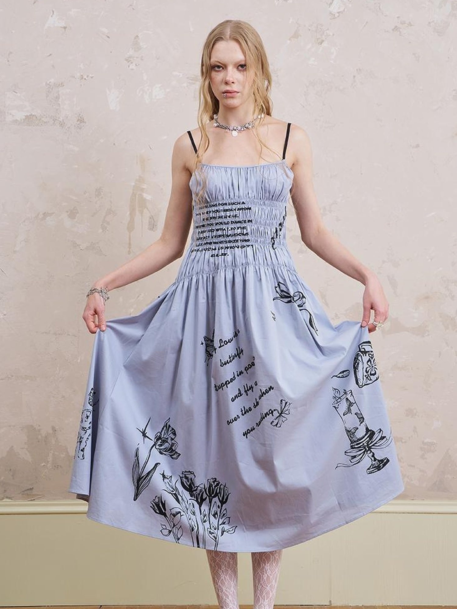 DIDDI MODA Gothic Smocked Floral Sundress