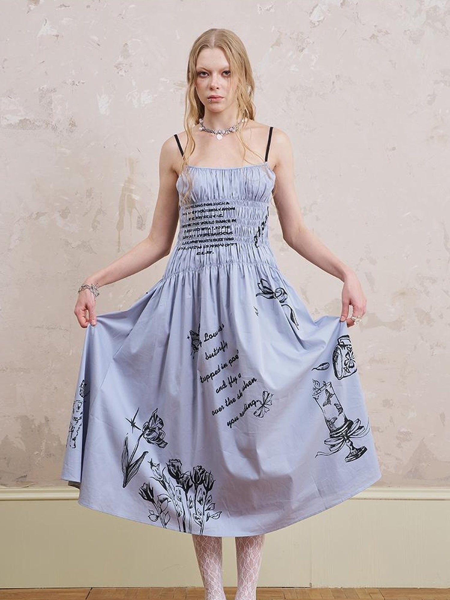 DIDDI MODA Gothic Smocked Floral Sundress