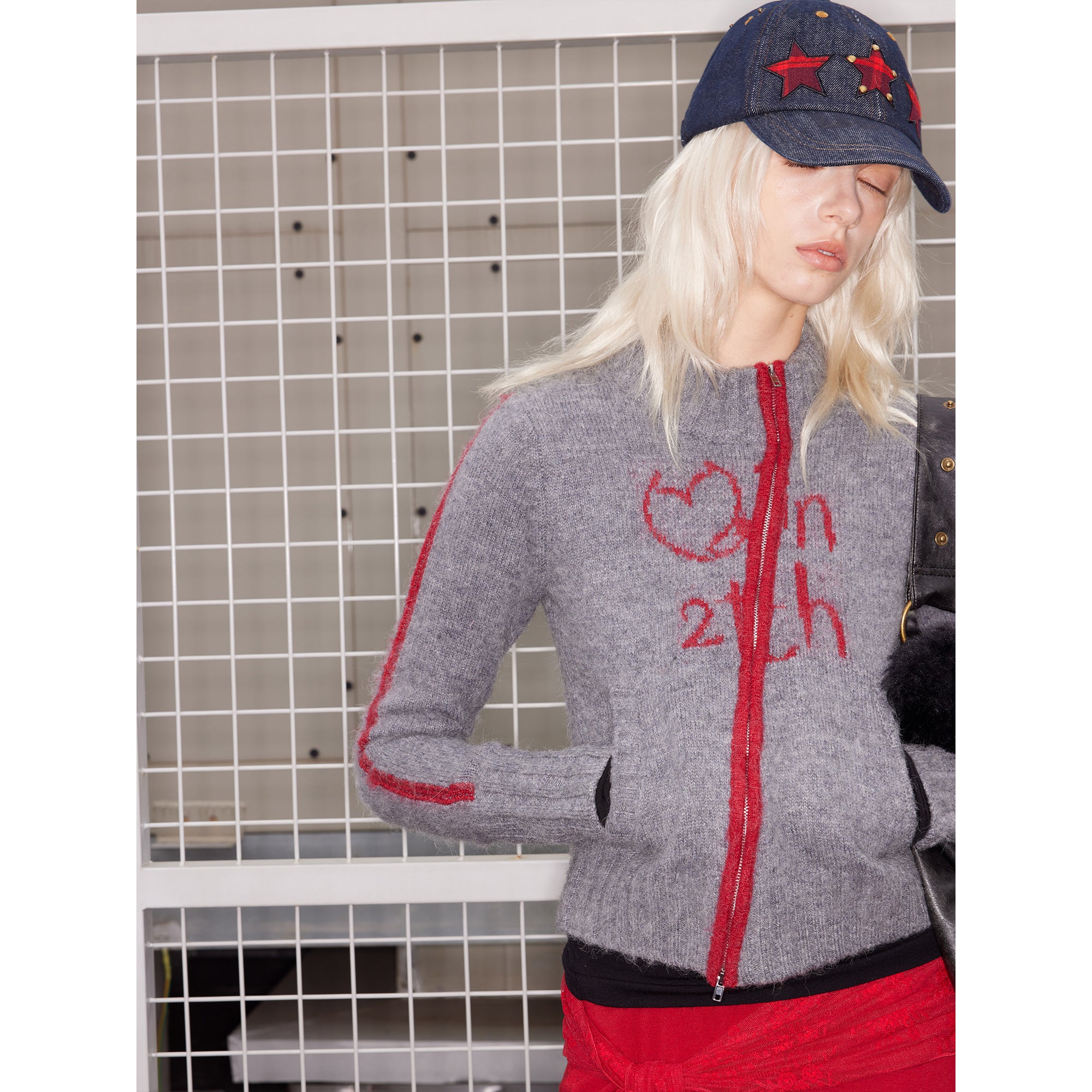 2th Desire Wool Plush Letter Contrast Zip Cardigan