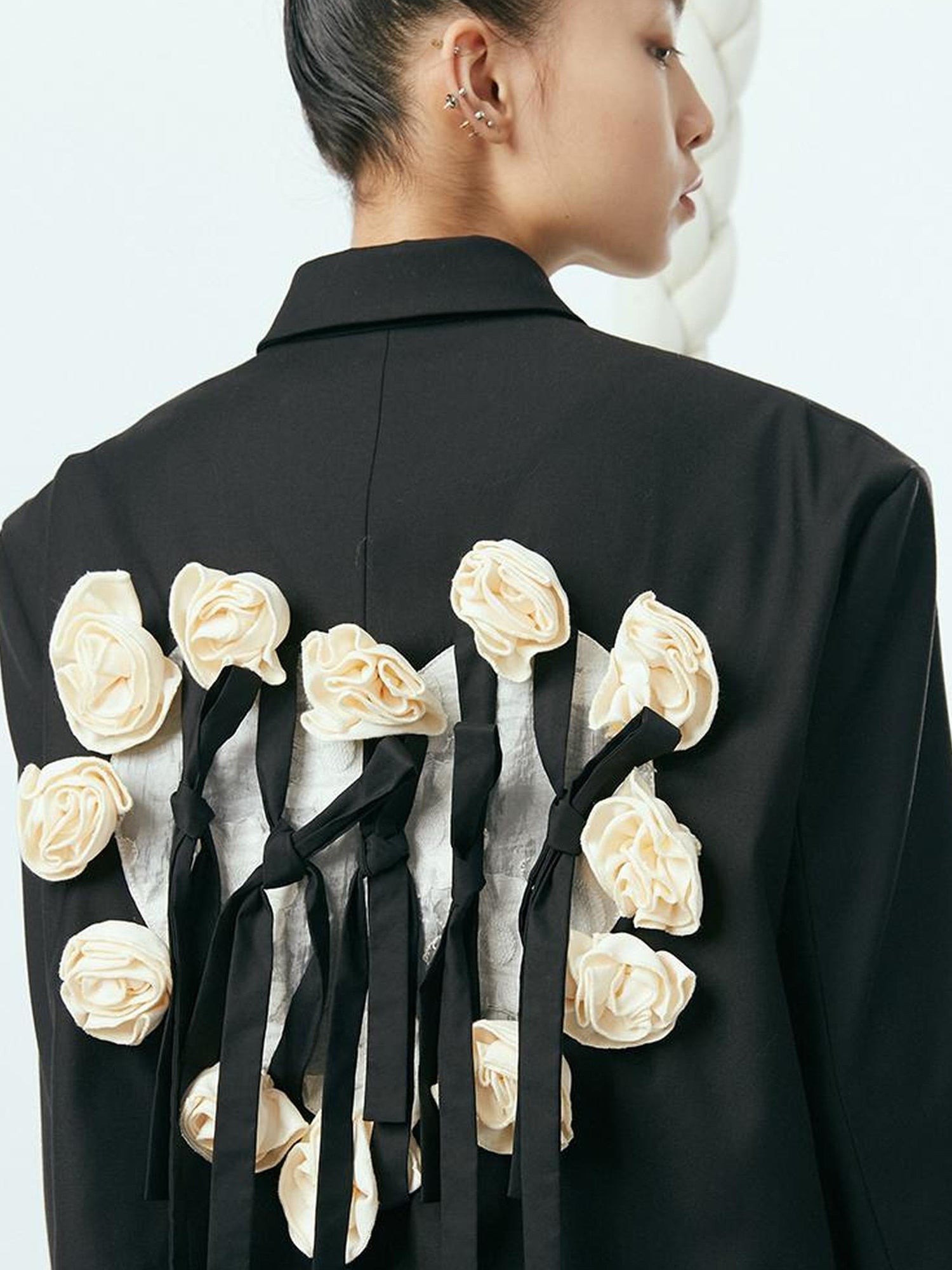 DIDDI MODA Heart Cutout Mandarin Collar Cropped Blazer