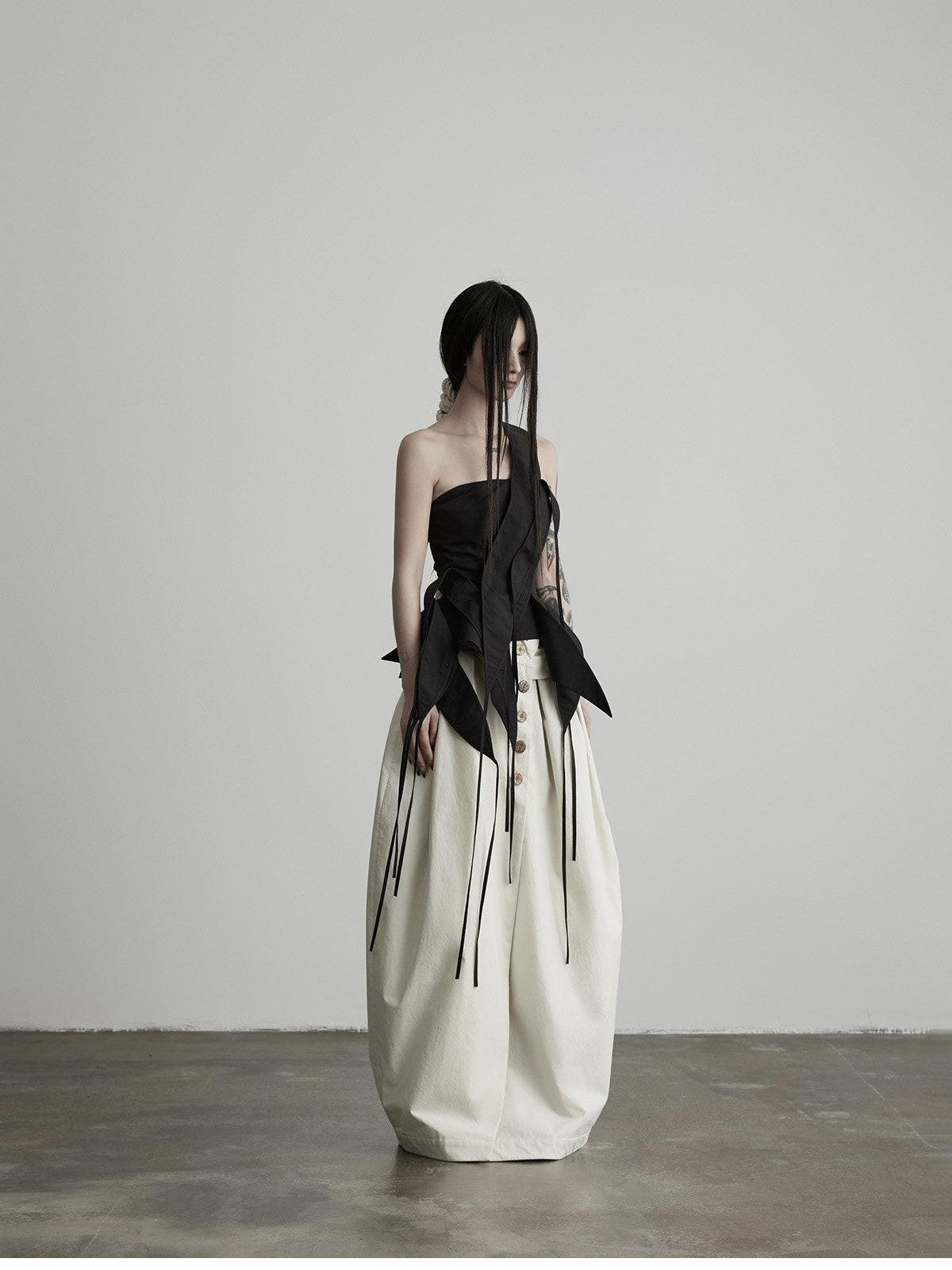 INDULGE Black Deconstructed 3d Cut Asymmetrical Women&