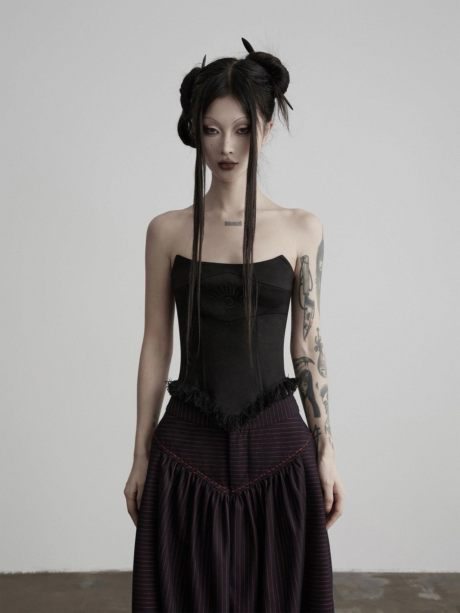 INDULGE Black Embroidered Eyelash Fishbone Splice Women&