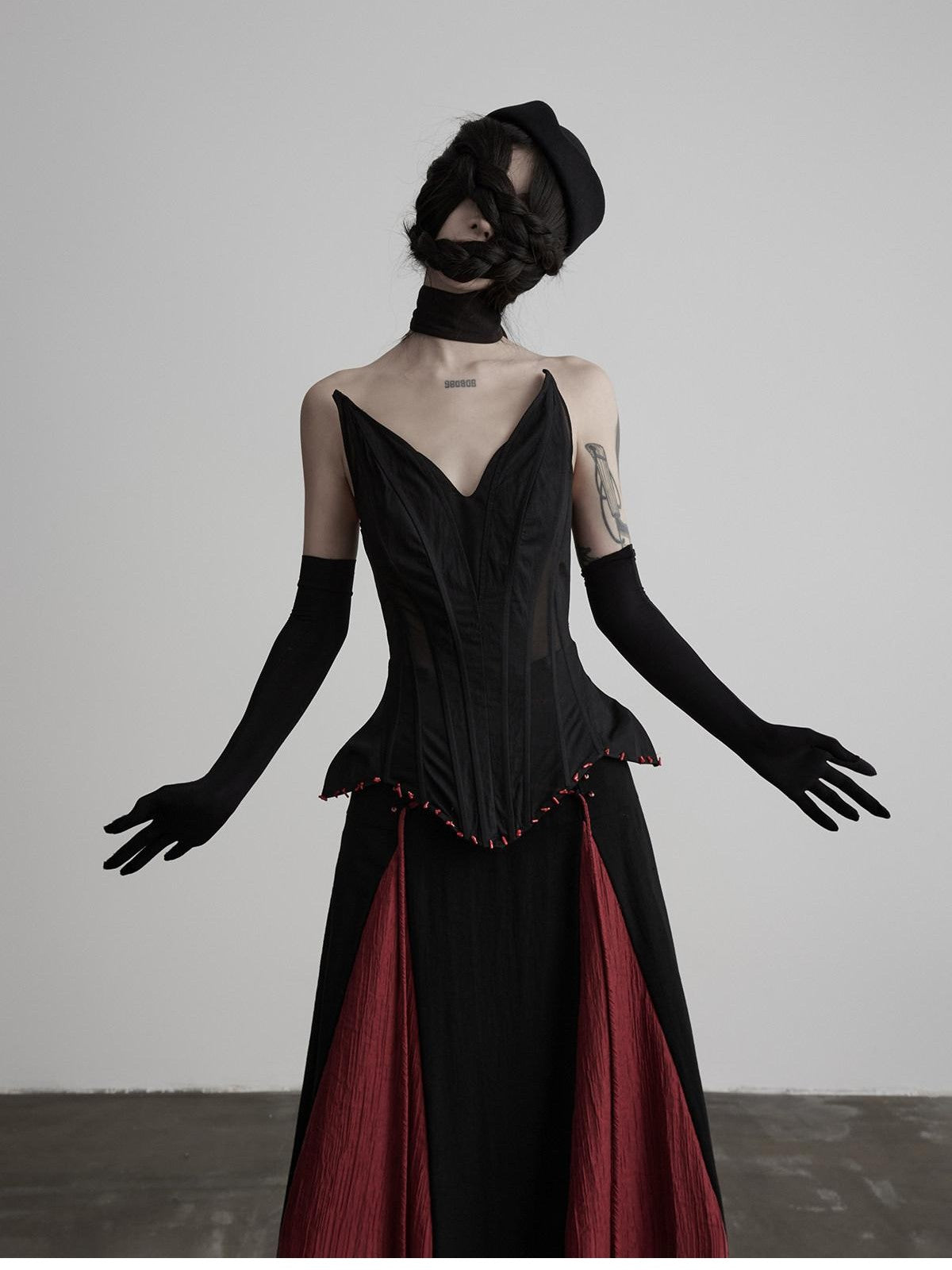 INDULGE Black Gothic 3d Tailored Asymmetrical Hem Boned Waist Zipper Women&