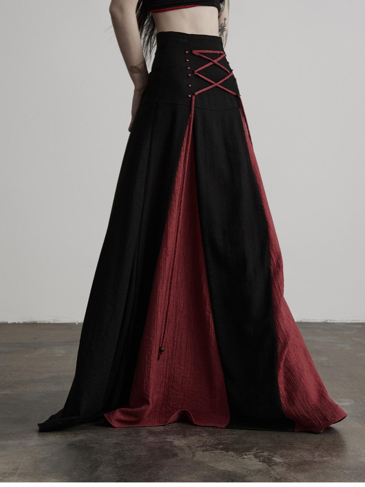 INDULGE Black Red Beaded Tie Waist Spliced A Line Women&