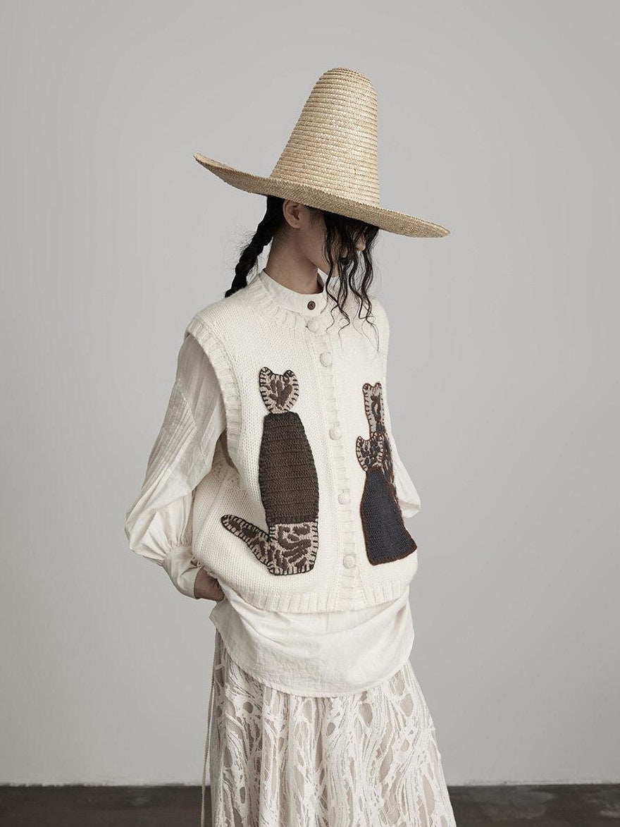 INDULGE Cute Animal Sleeveless Loose Knit Commuter Crew Neck White Cardigans