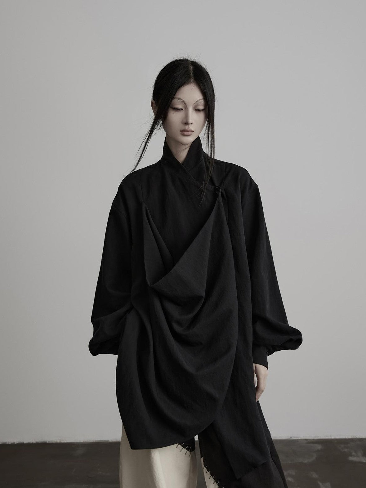 INDULGE Dark New Chinese Style 3d Structured Stand Collar Draped Women&