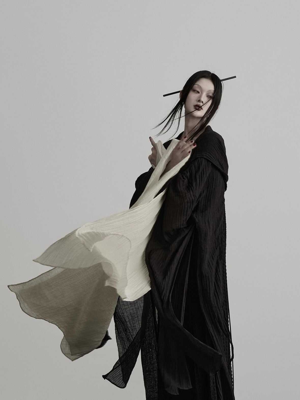 INDULGE Flowy Detachable Wide Sleeve Hooded Color Block Women&