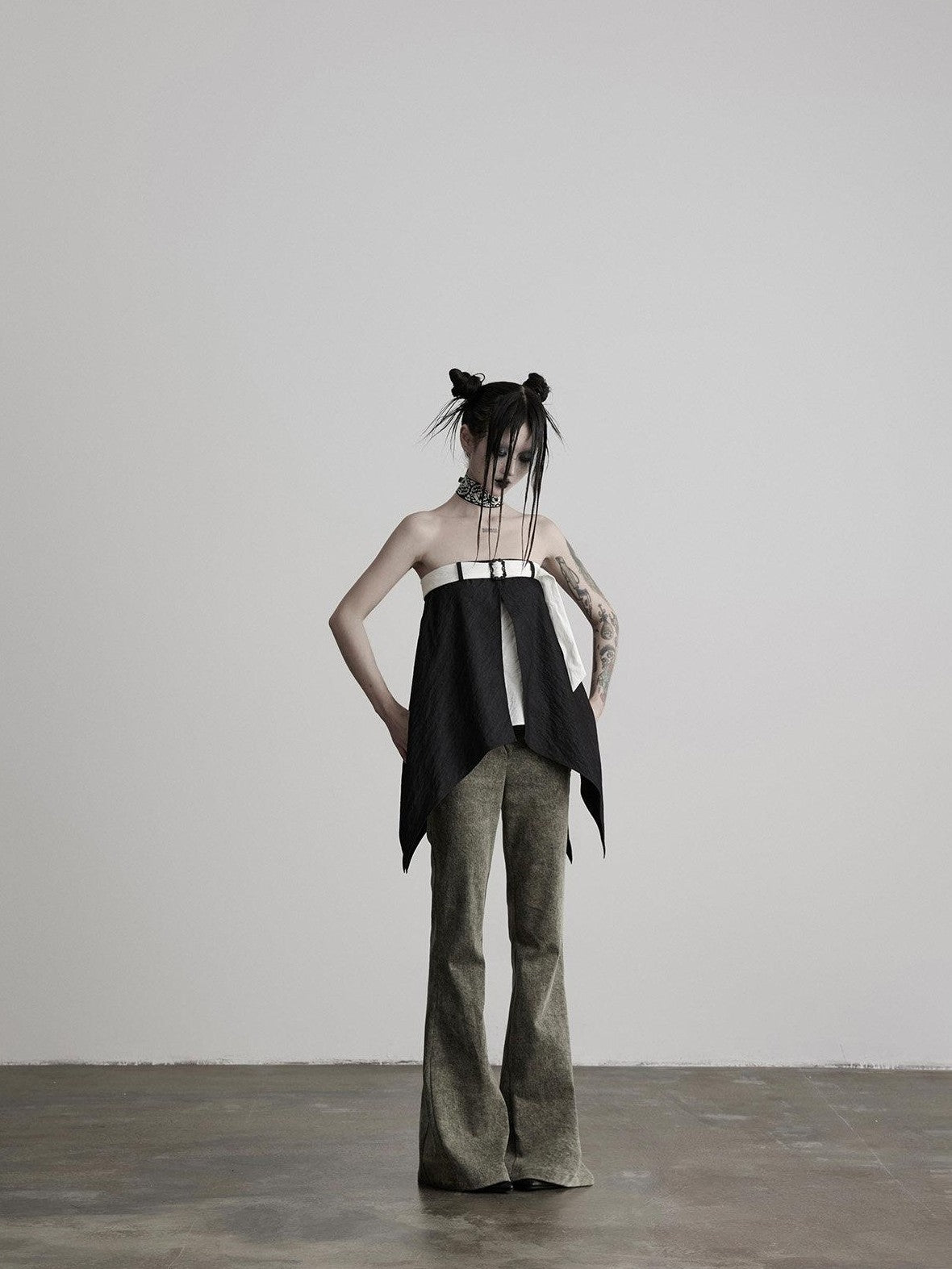 INDULGE Gray Deconstructed Crossover Patchwork Women&