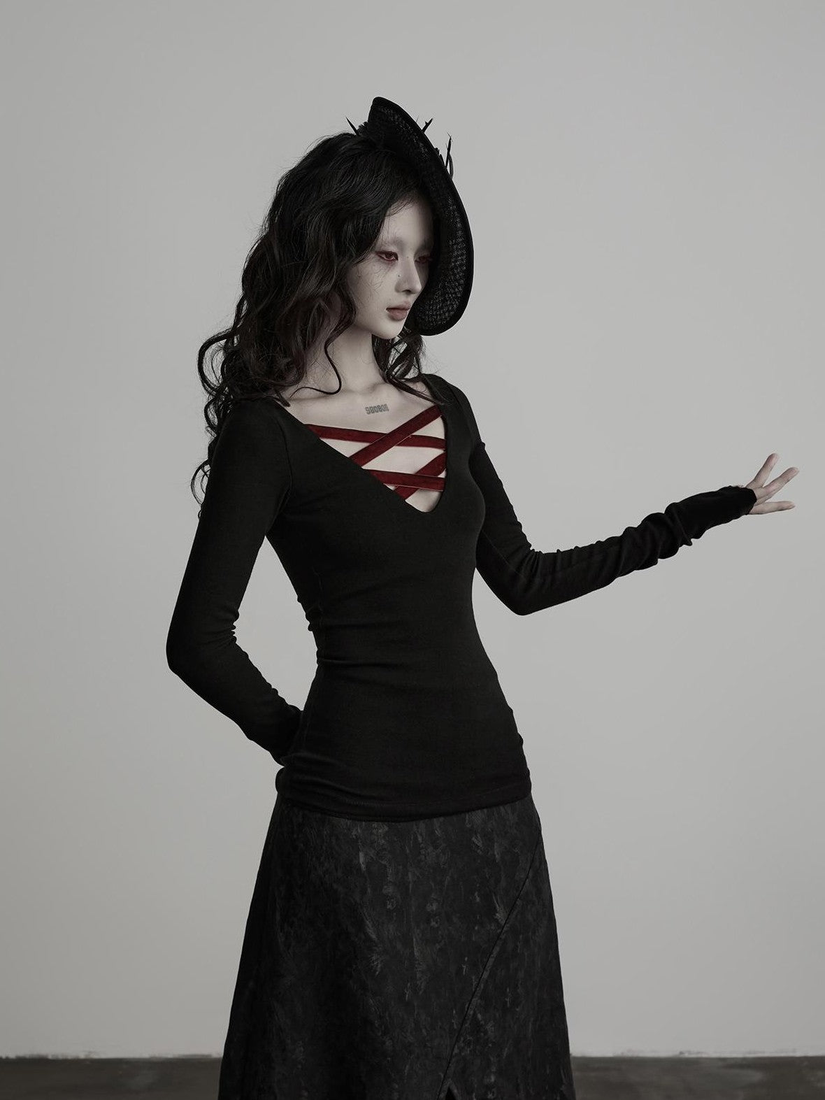 INDULGE Red Velvet Cross Tie V-neck Knit Women&