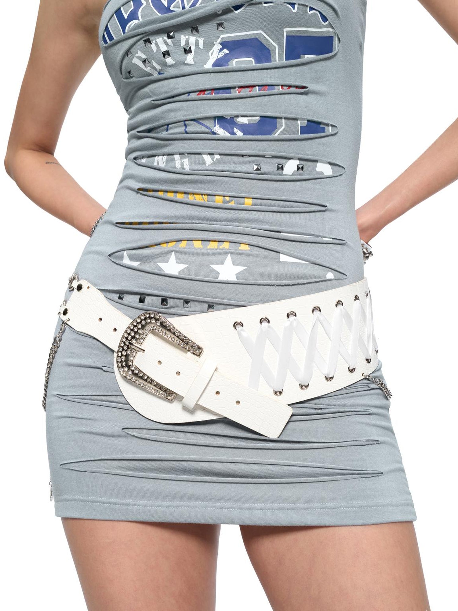 JYOSEI Embroidered Ribbon Chain Logo Rhinestone Irregular White Pu Belt