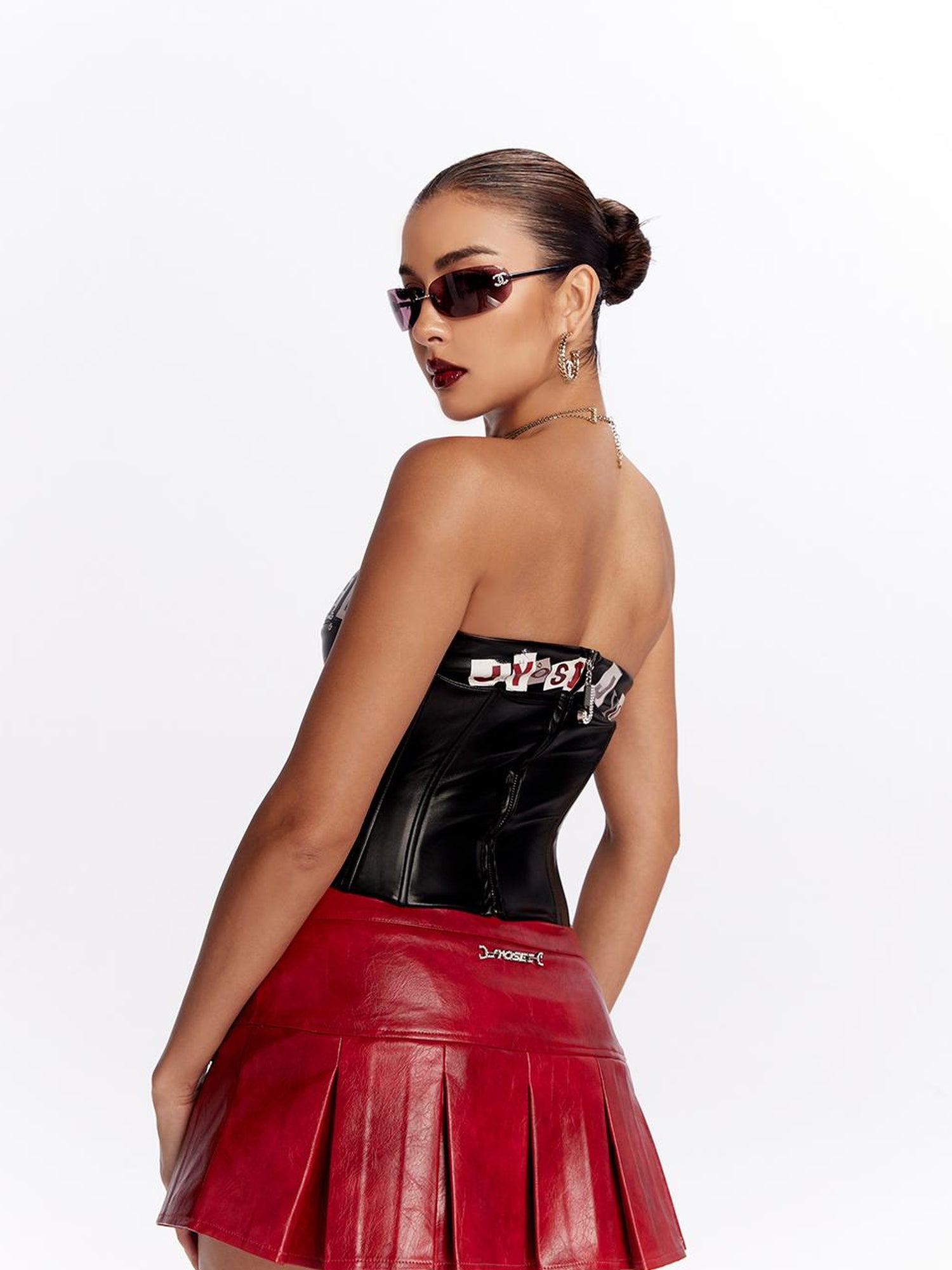 JYOSEI Mini Low Rise Red White Pu Pleated Skirt With Detachable Shorts