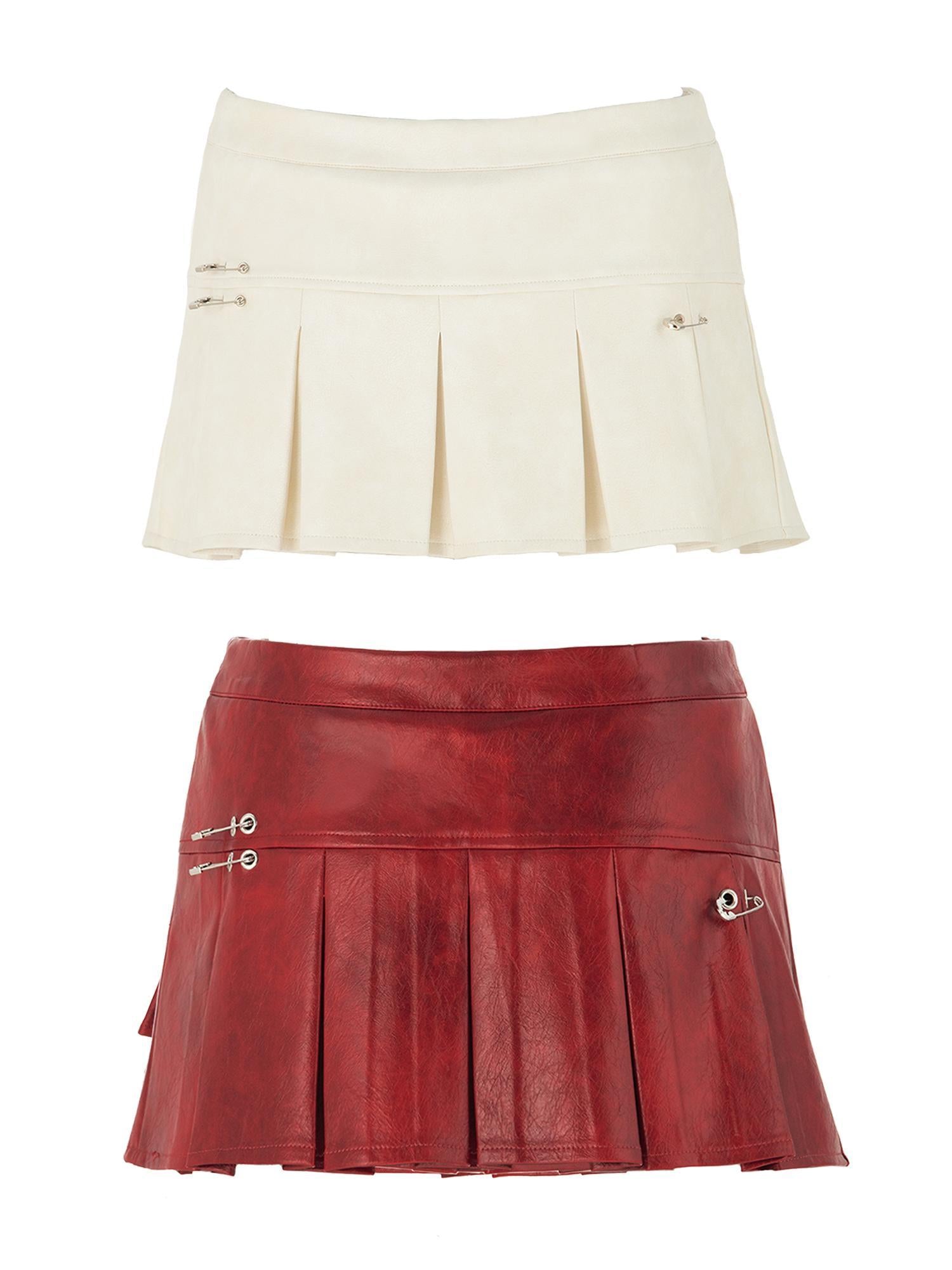 JYOSEI Mini Low Rise Red White Pu Pleated Skirt With Detachable Shorts