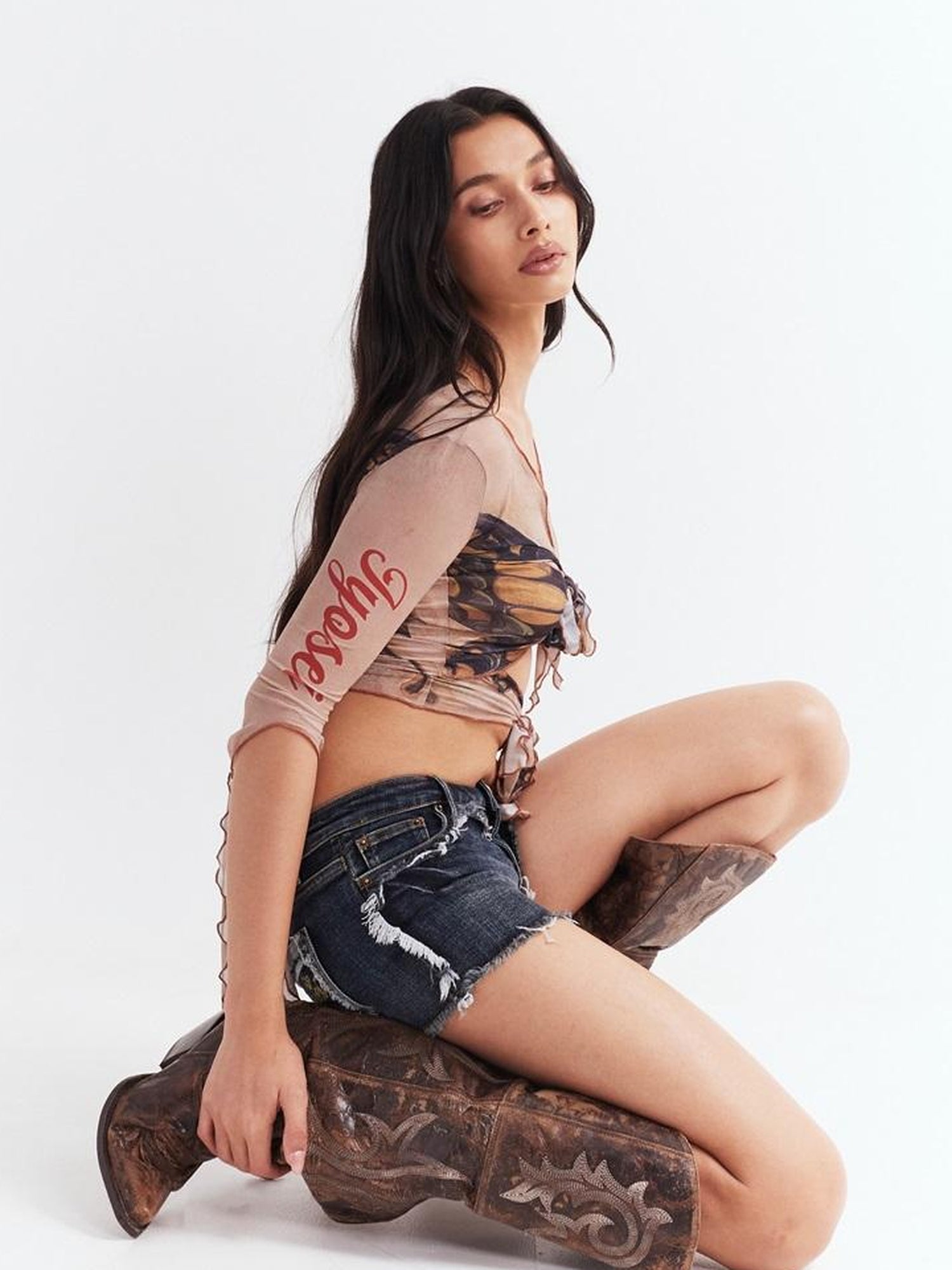 JYOSEI Vintage Low Rise Distressed Denim Shorts