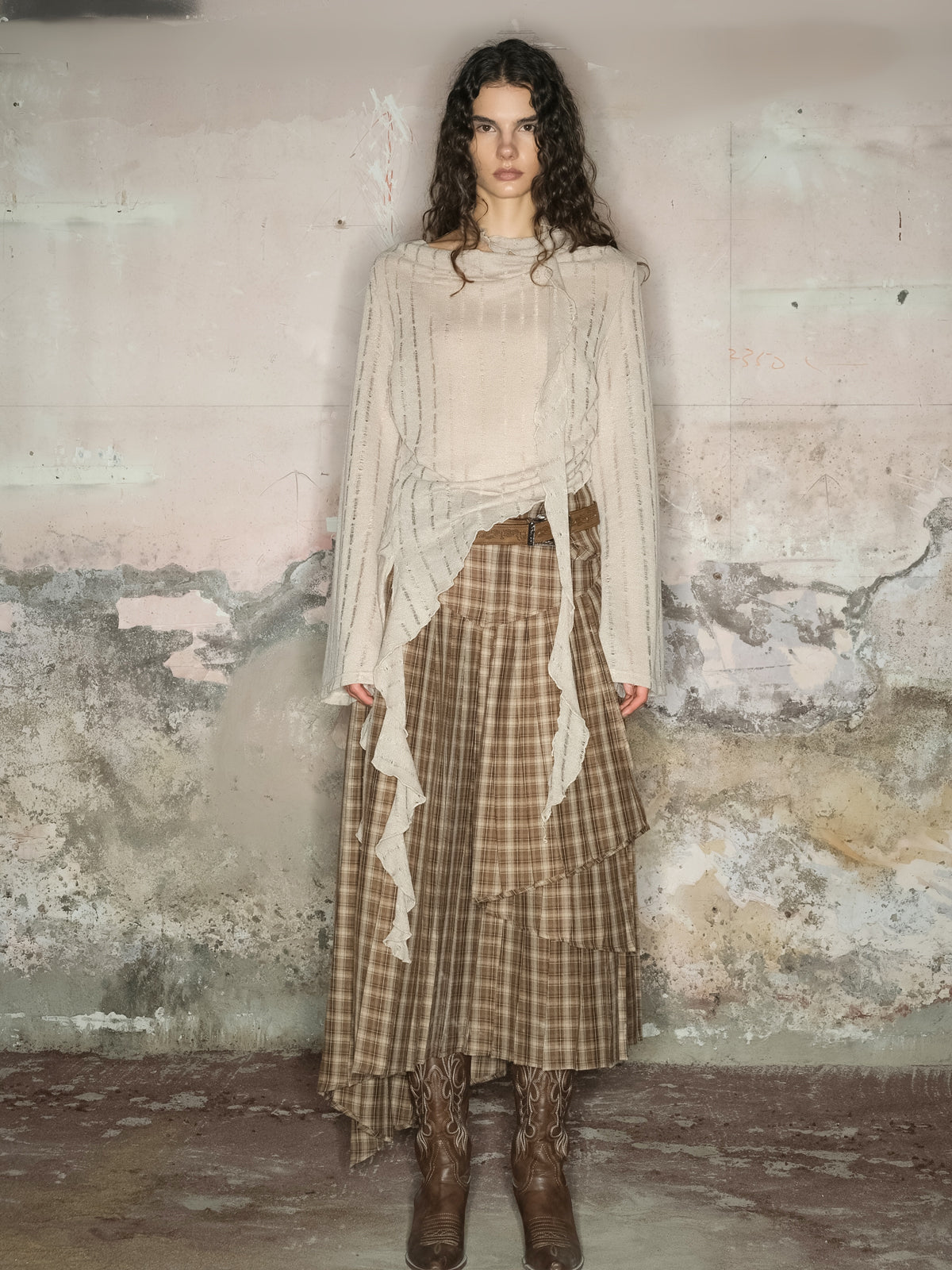 UpdateNN NORTH NODE Dune Wasteland Style Irregular Ruffled Knit Top V-Neck T-Shirt Long-Sleeve