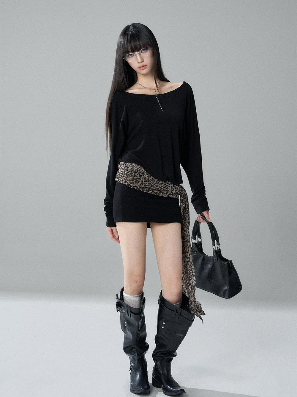 LADYGHOST Black Off Shoulder Long Sleeve Knit Slim Fit Women&