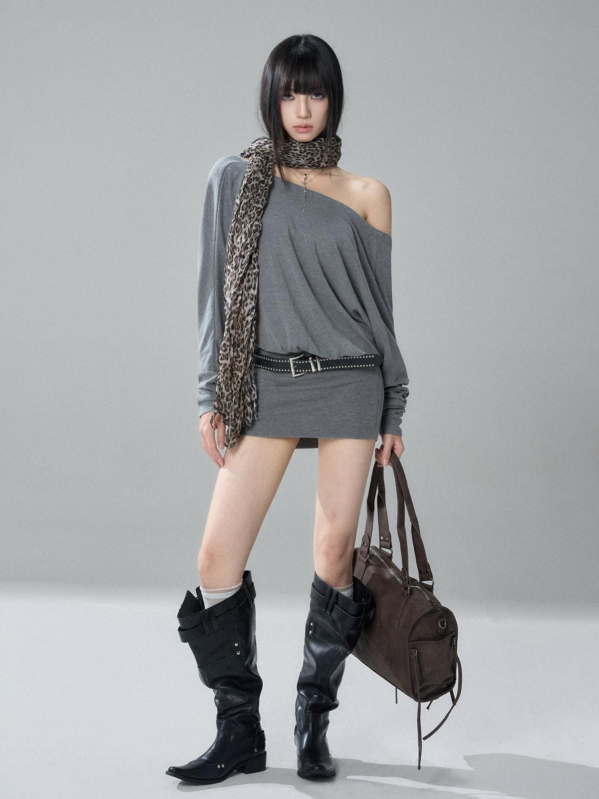 LADYGHOST Black Off Shoulder Long Sleeve Knit Slim Fit Women&