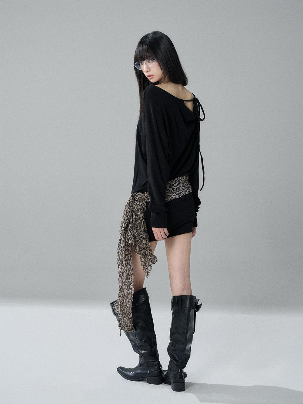 LADYGHOST Black Off Shoulder Long Sleeve Knit Slim Fit Women&