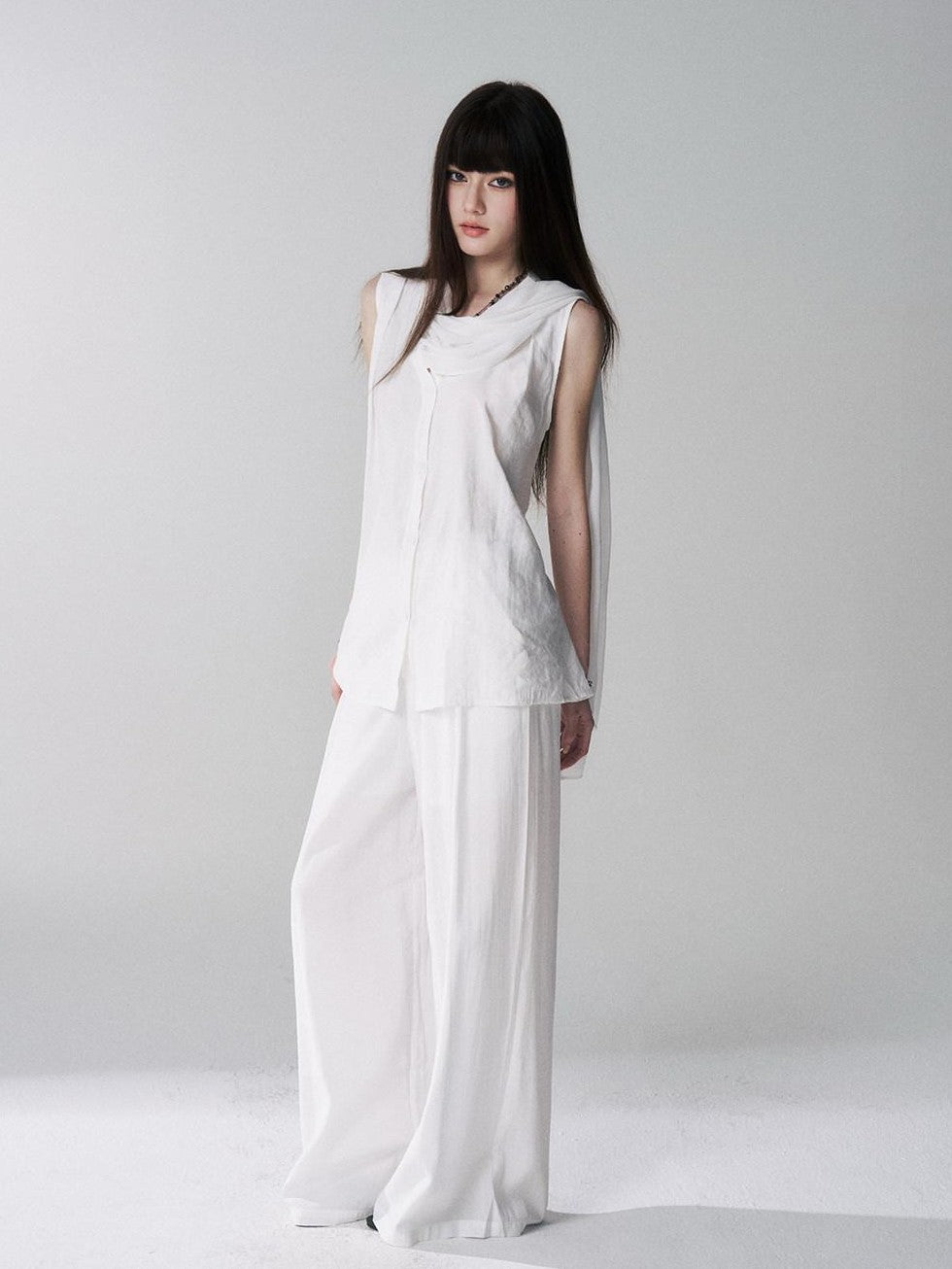 LADYGHOST Black Sleeveless Relaxed Fit Korean Women&
