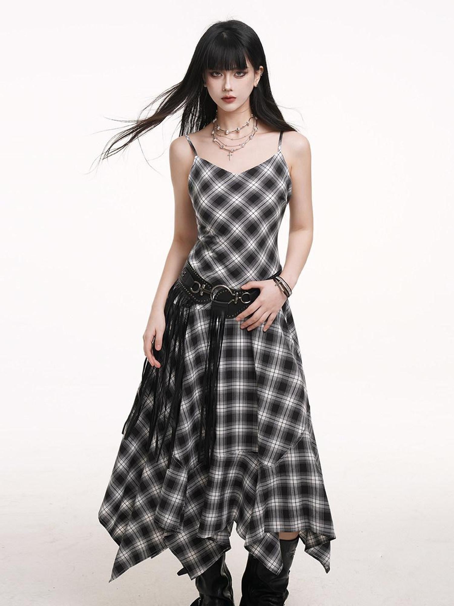 LADYGHOST Ethereal Asymmetrical Hem Black White Check Women&