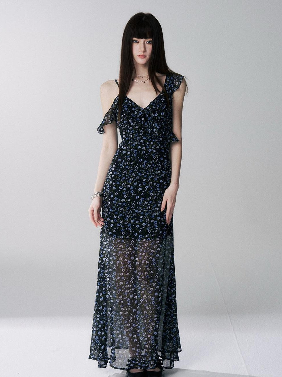 LADYGHOST Ethereal Black Blue Floral Vneck Spaghetti Strap Women&
