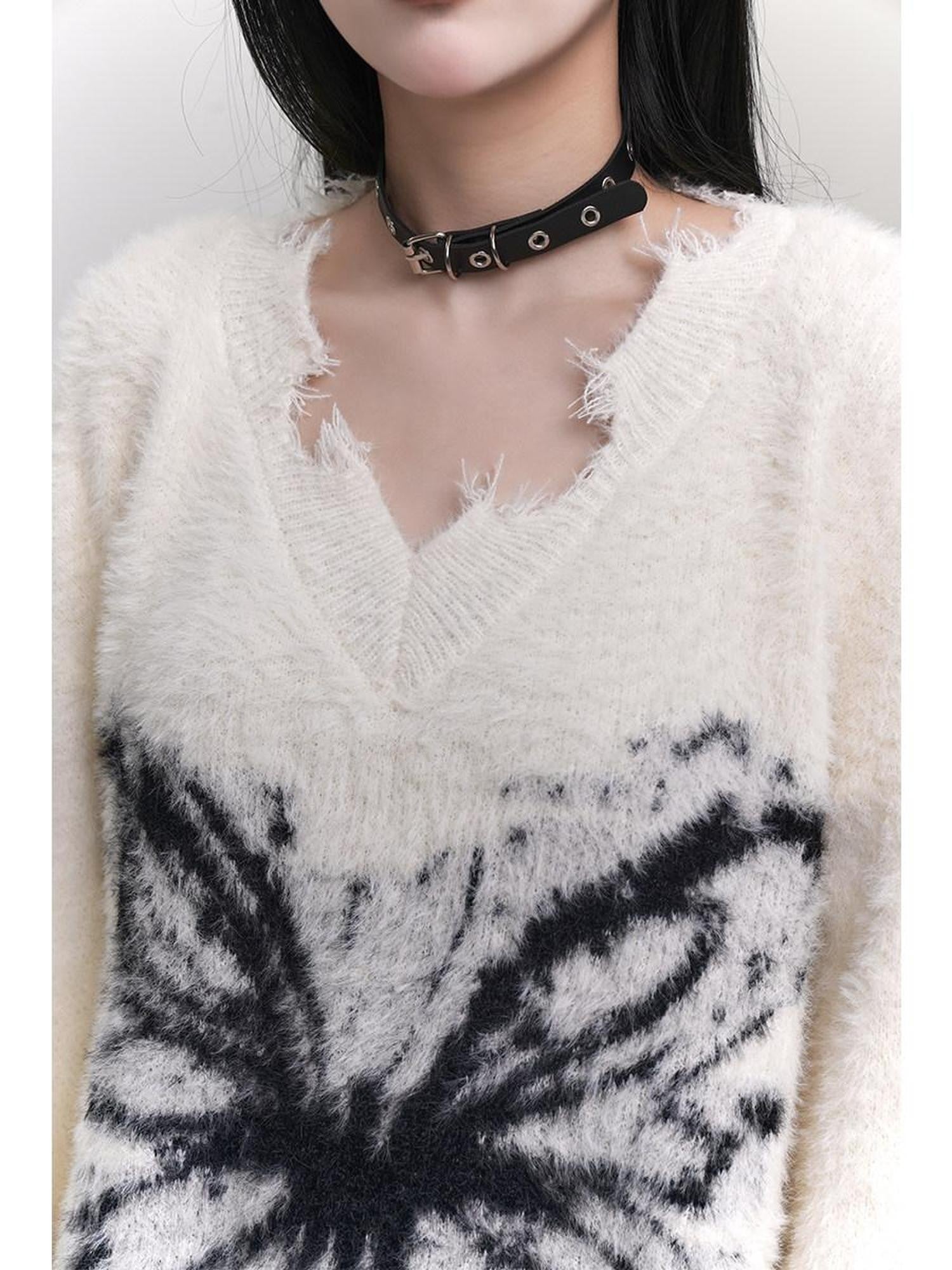 LADYGHOST Ethereal Ghost Girl Milky Slouchy Women&