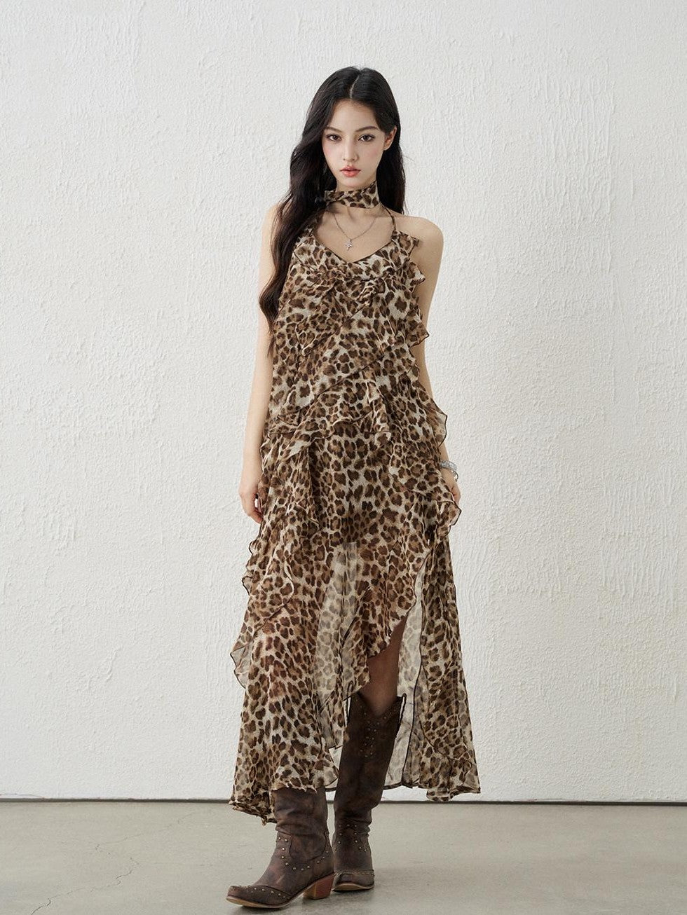 LADYGHOST Ethereal Leopard Print Backless Ruffled Women&