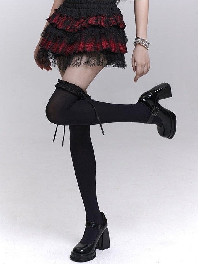 LADYGHOST Ghost Girl Ruffled Plaid Pumpkin Shorts Women&
