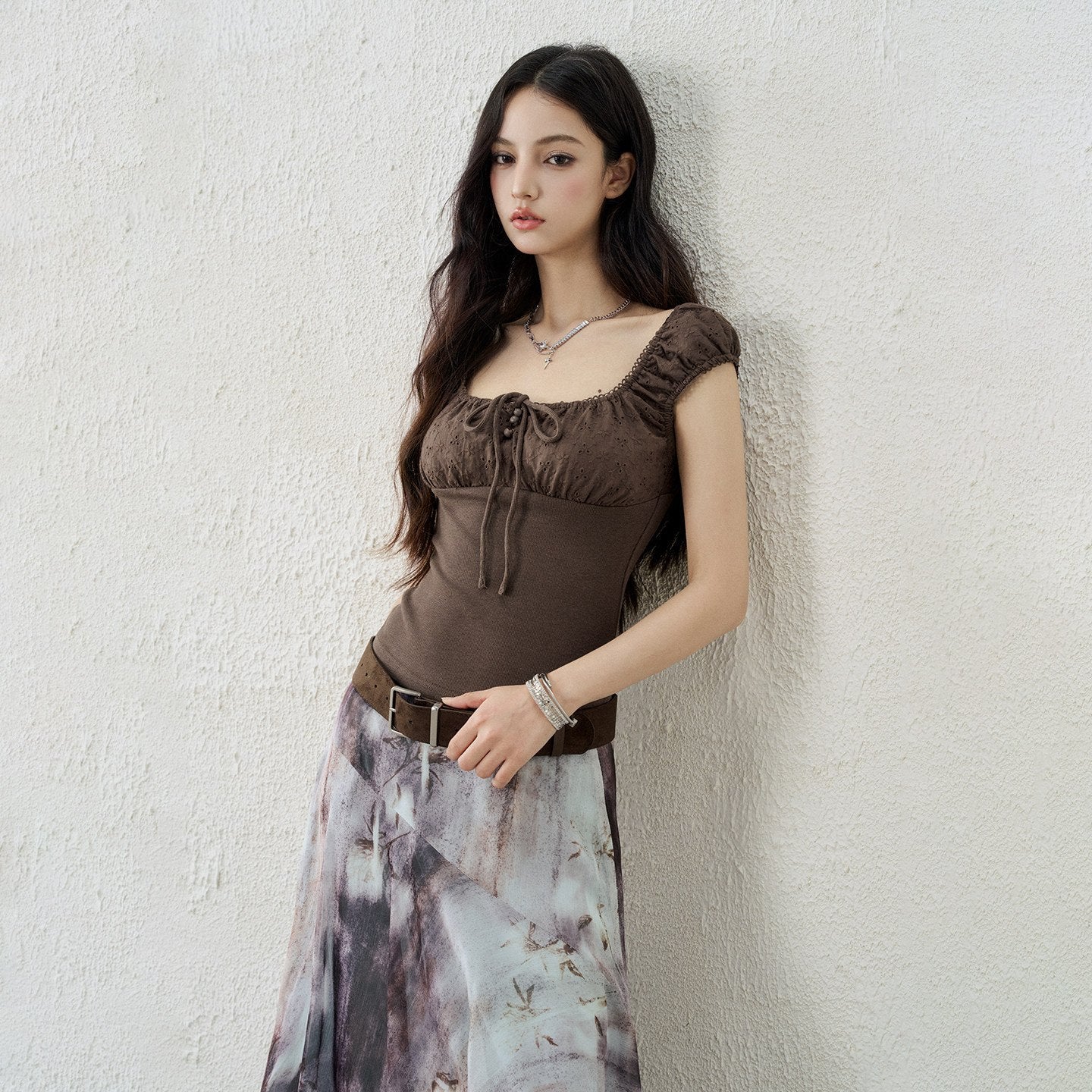LADYGHOST_Ghost_Girl_Square_Neck_Collarbone_Crop_Women&