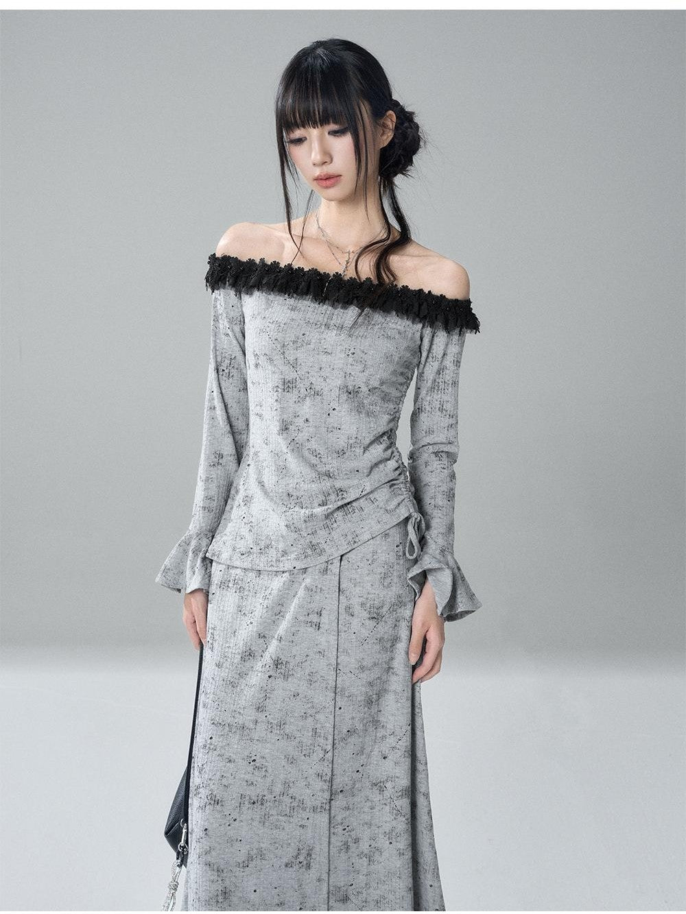 LADYGHOST Ghost Off Shoulder Flared Sleeve Slim Fit Women&