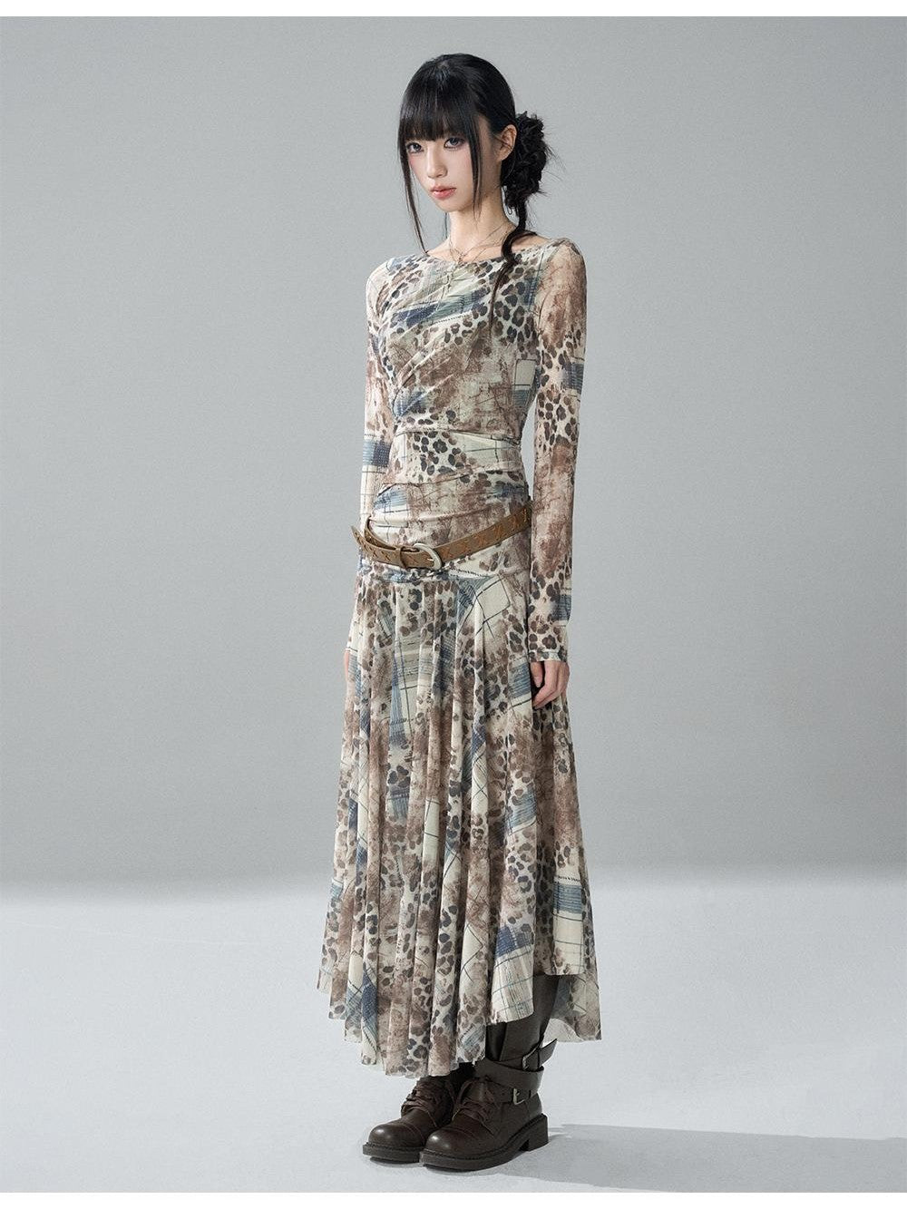 LADYGHOST Ghost Print Long Sleeve Slim Waist Women&