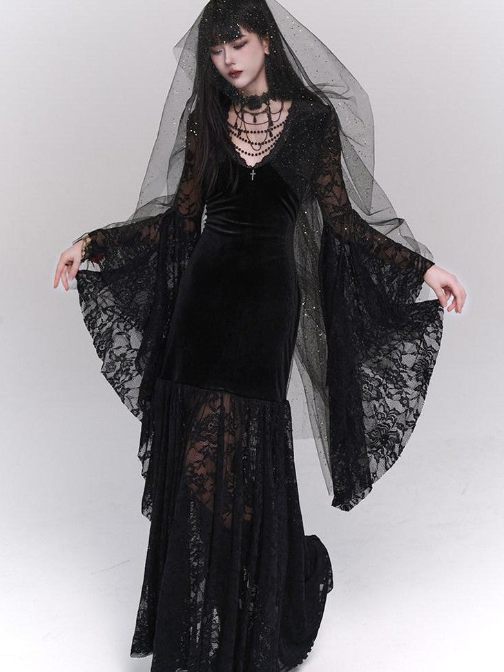 LADYGHOST Ghostly Gothic Lace Figure Flattering Women&