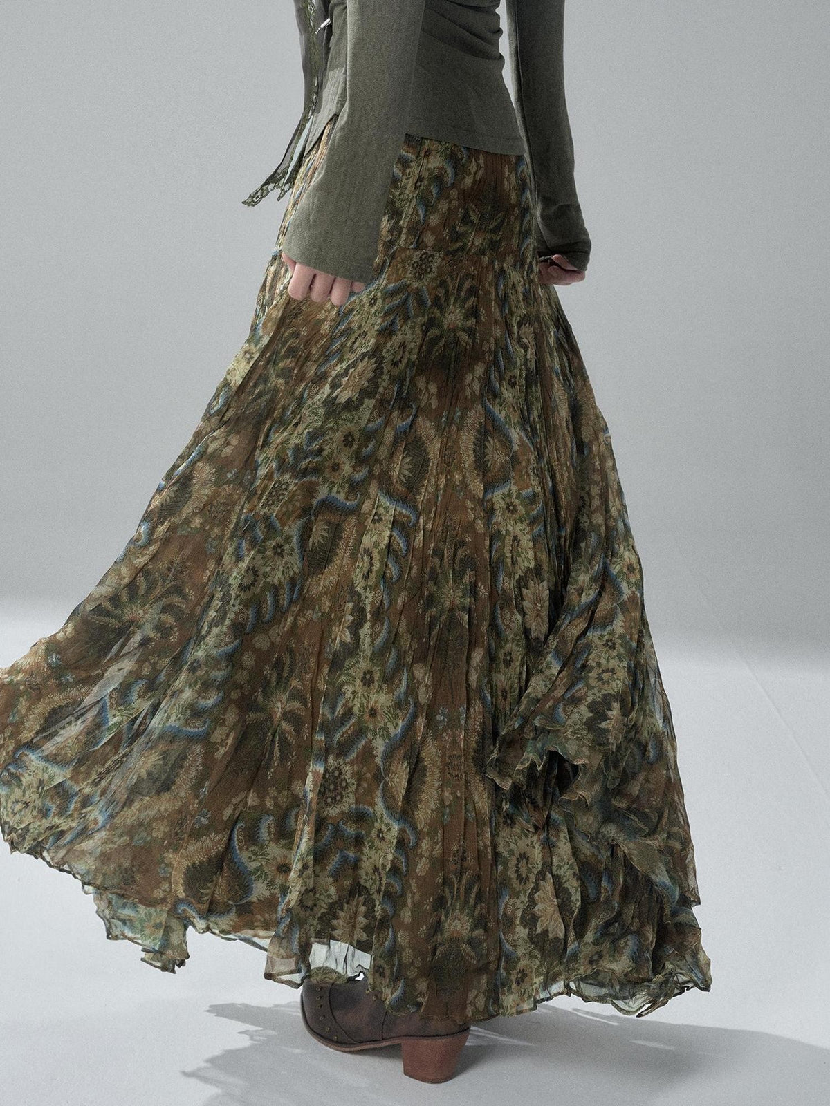 LADYGHOST Green Ruffled High Waist Printed Artistic Women&