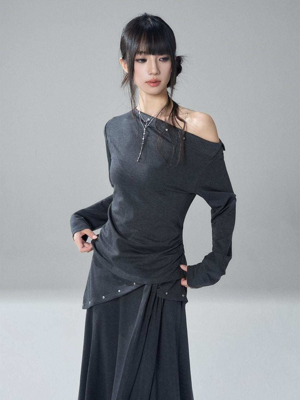 LADYGHOST Riveted One Shoulder Asymmetric Hem Solid Women&