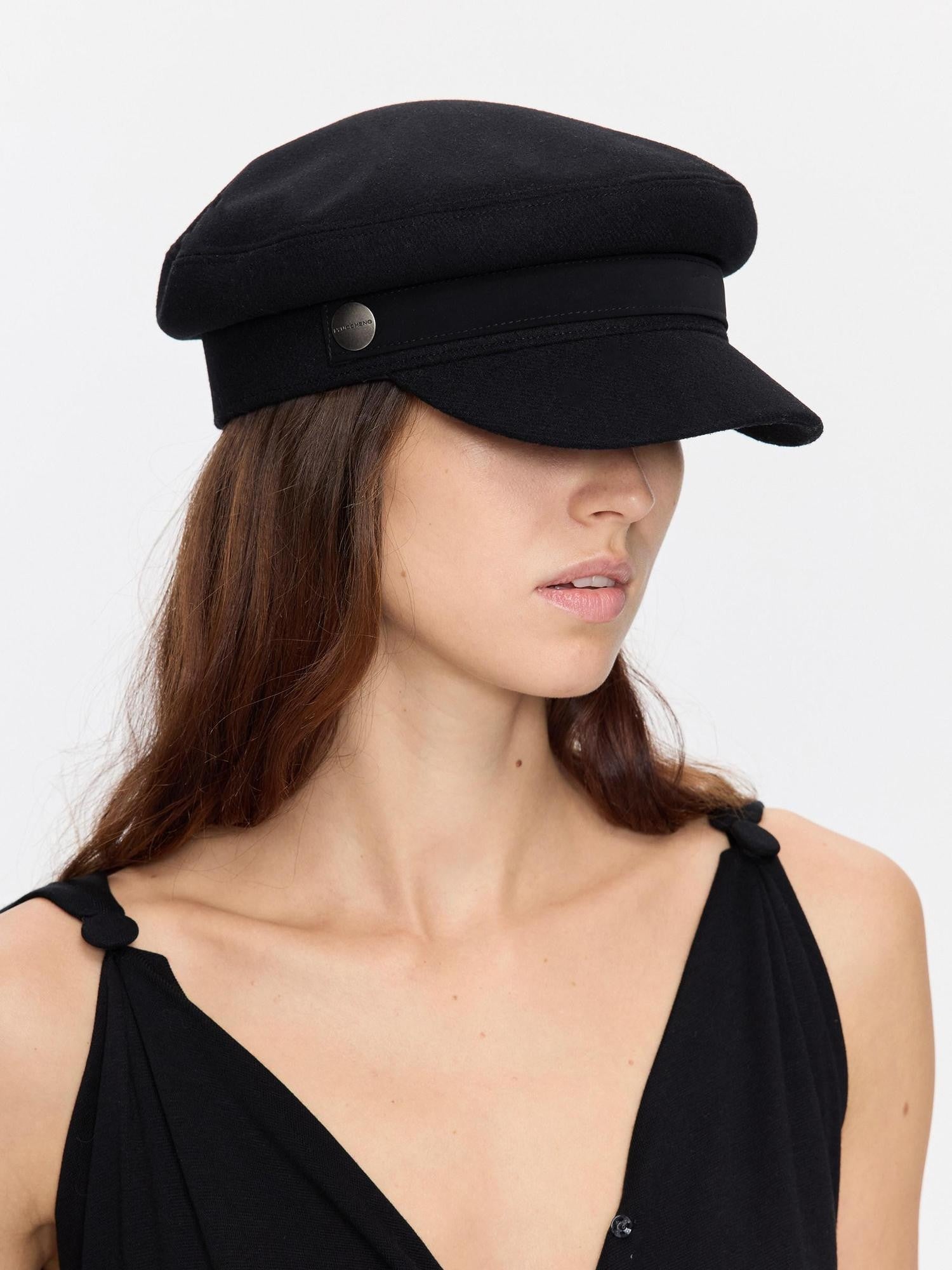 LYUOCHENG Black Adjustable Flat Top Stiff Short Brim Casual Women&