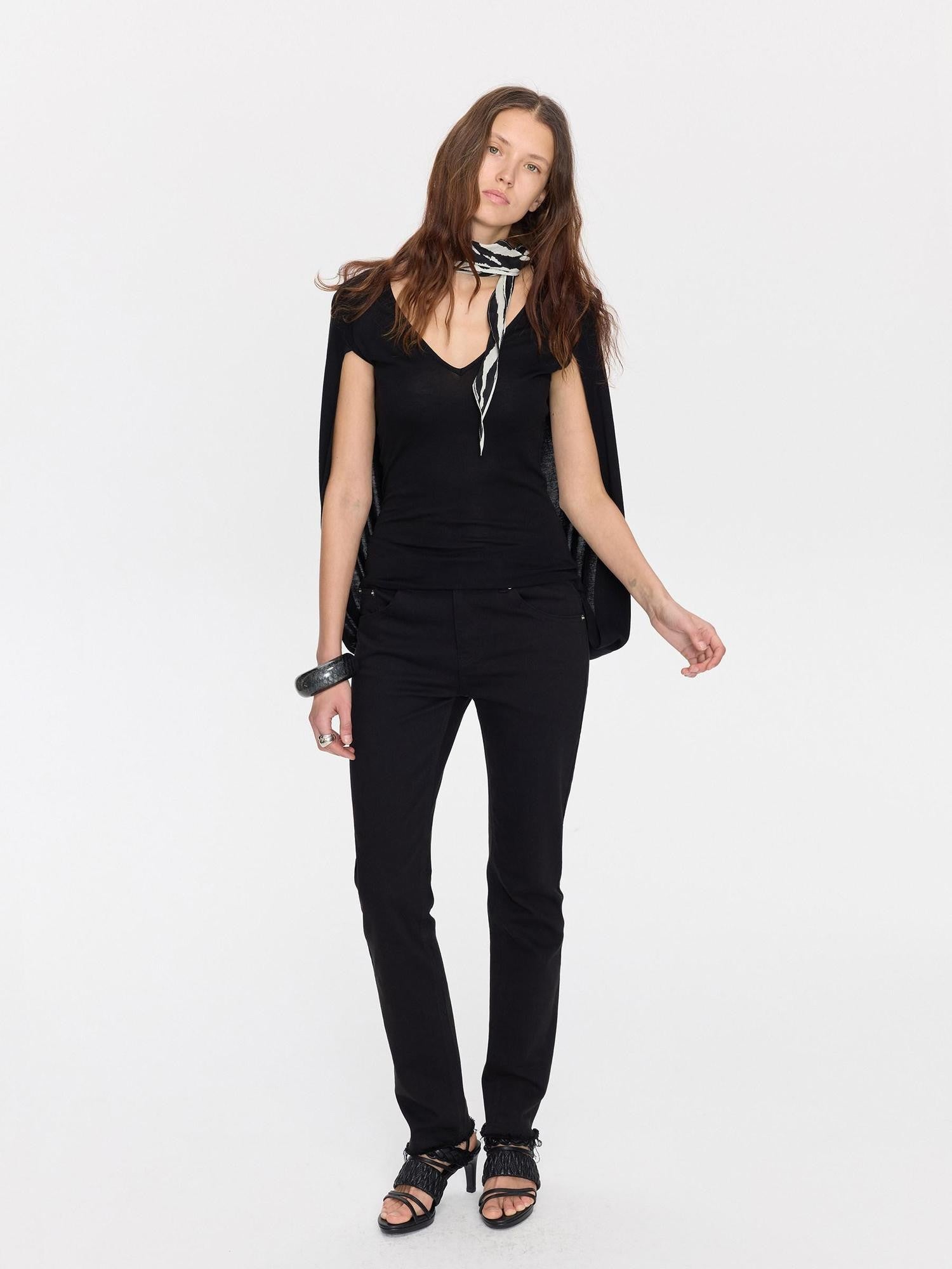 LYUOCHENG Black Cape Minimalist Deep V Women&