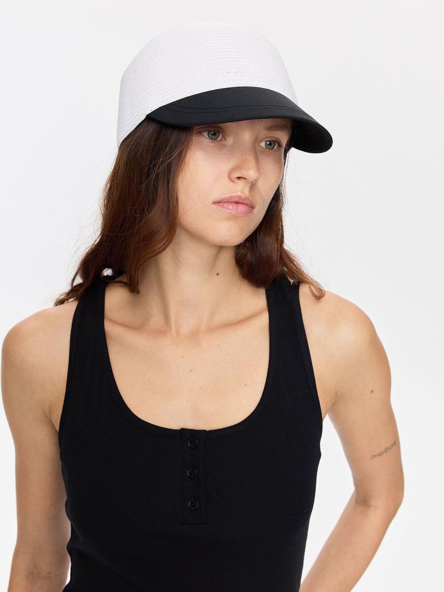 LYUOCHENG Braided Straw Hard Brim Adjustable Equestrian Women&