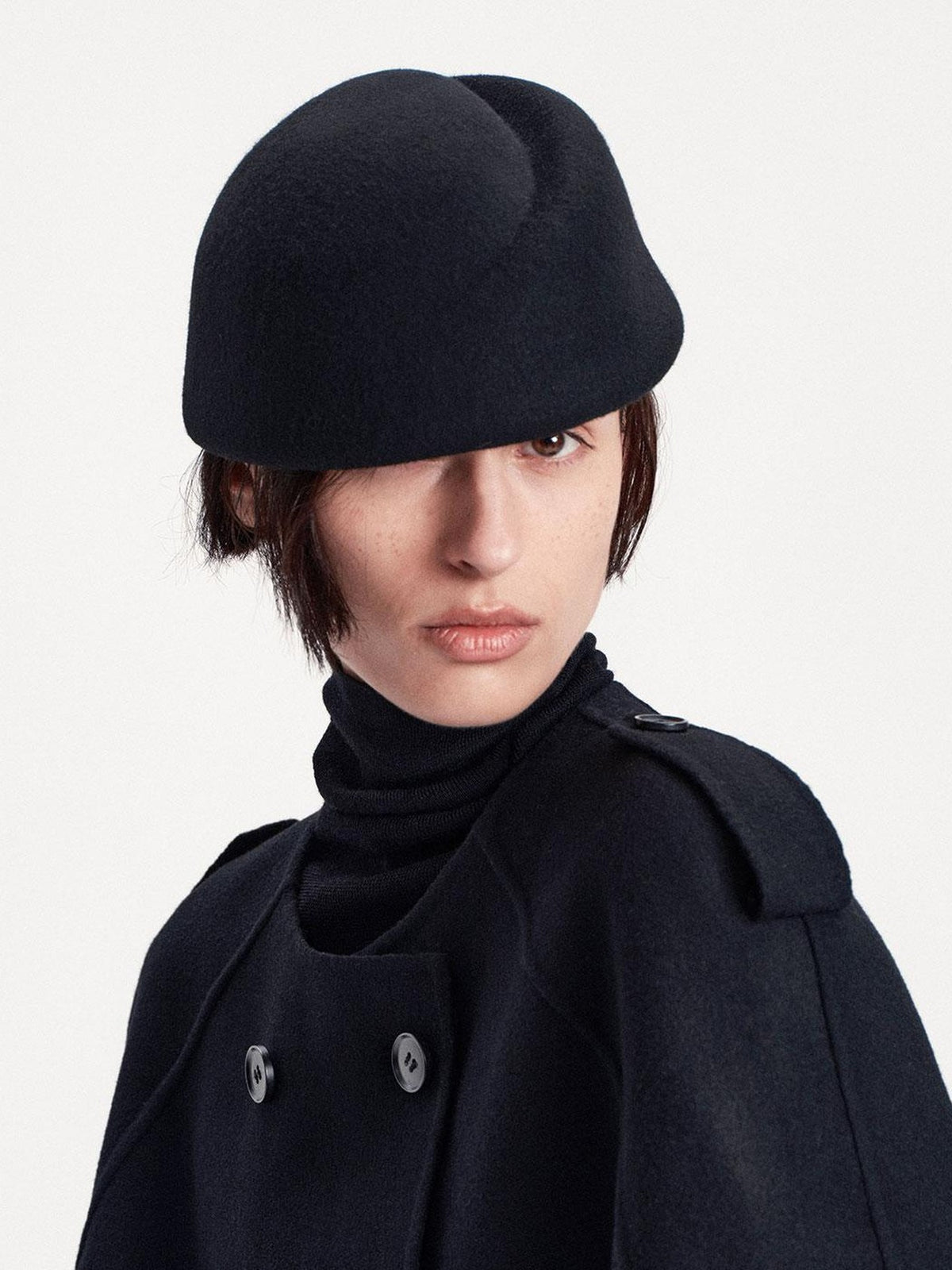 LYUOCHENG Elegant Structured Brimless Wool Felt Hat Women&