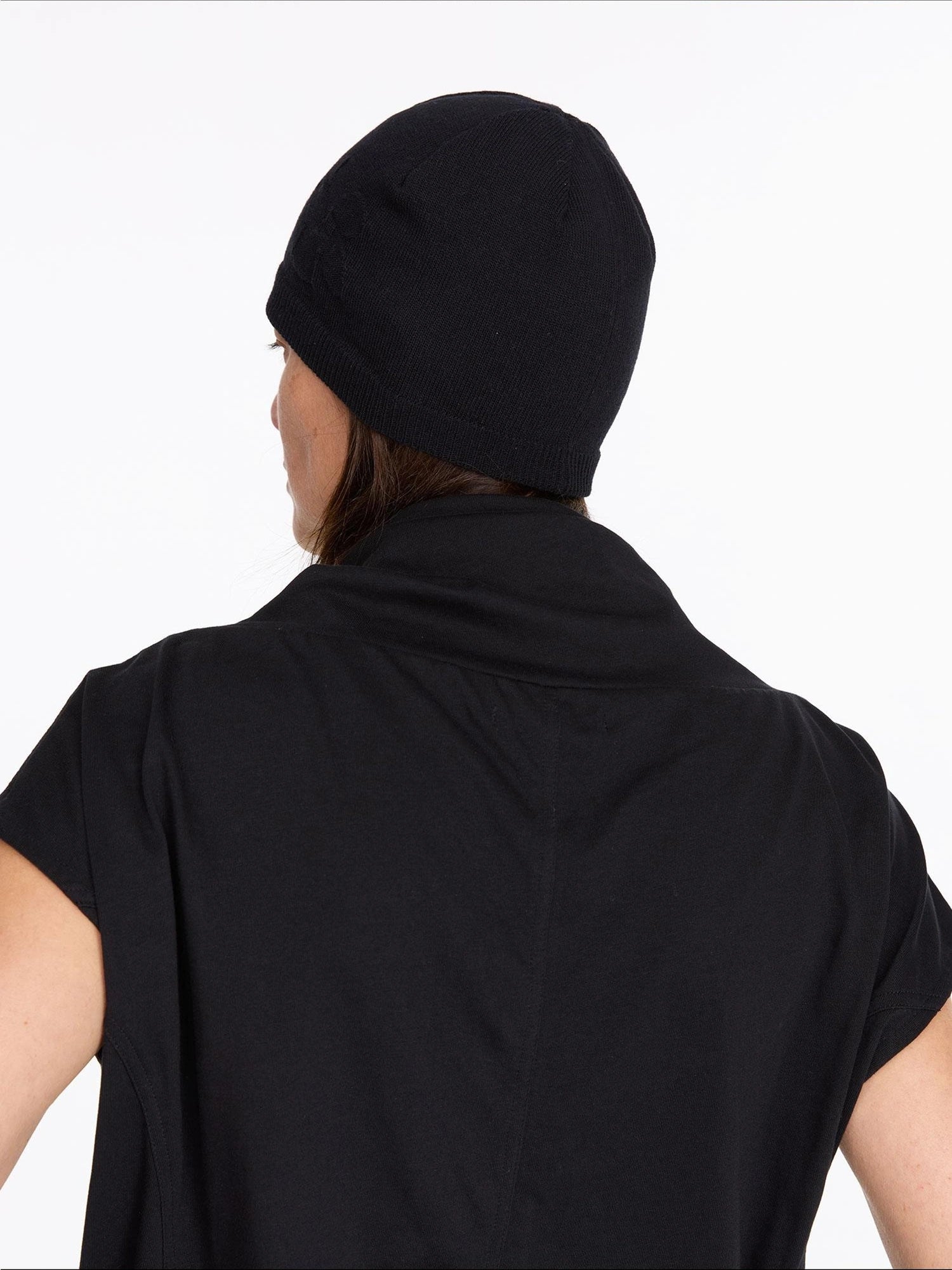 LYUOCHENG Floral Knit Beret Hat Black