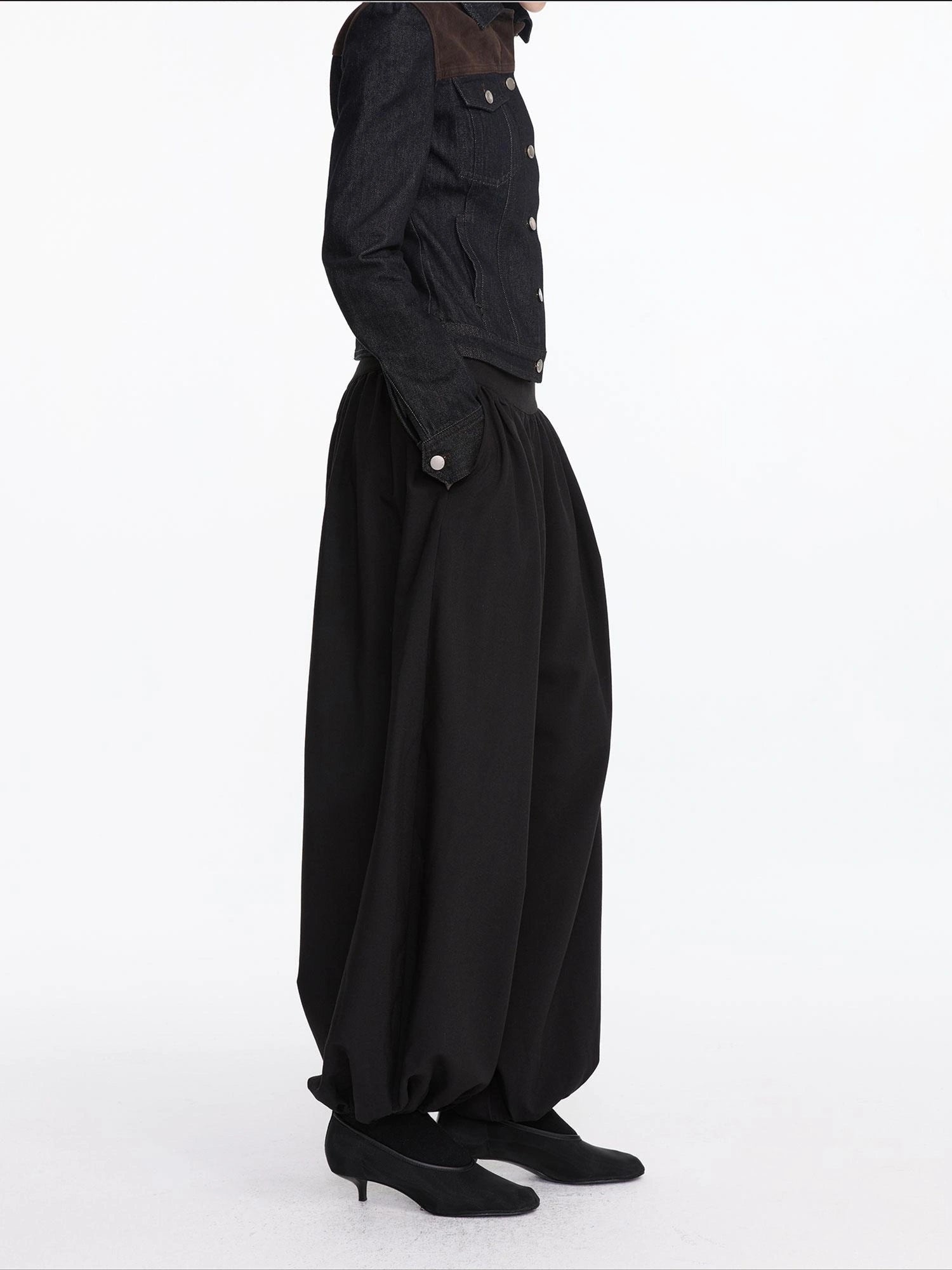 LYUOCHENG Loose Pleated Balloon Pants With Elastic Cuffs