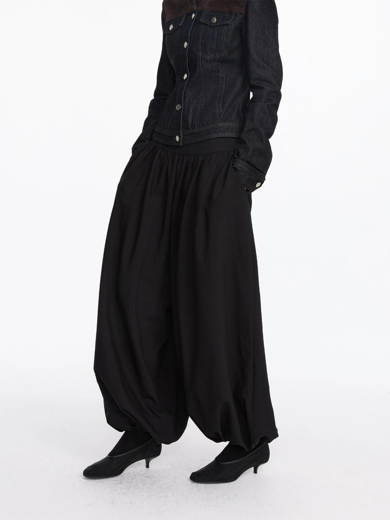 LYUOCHENG Loose Pleated Balloon Pants With Elastic Cuffs