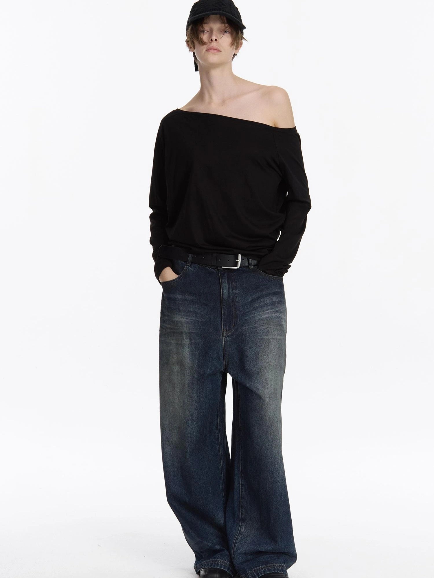 LYUOCHENG Low Rise Distressed Vintage Washed Denim Jeans