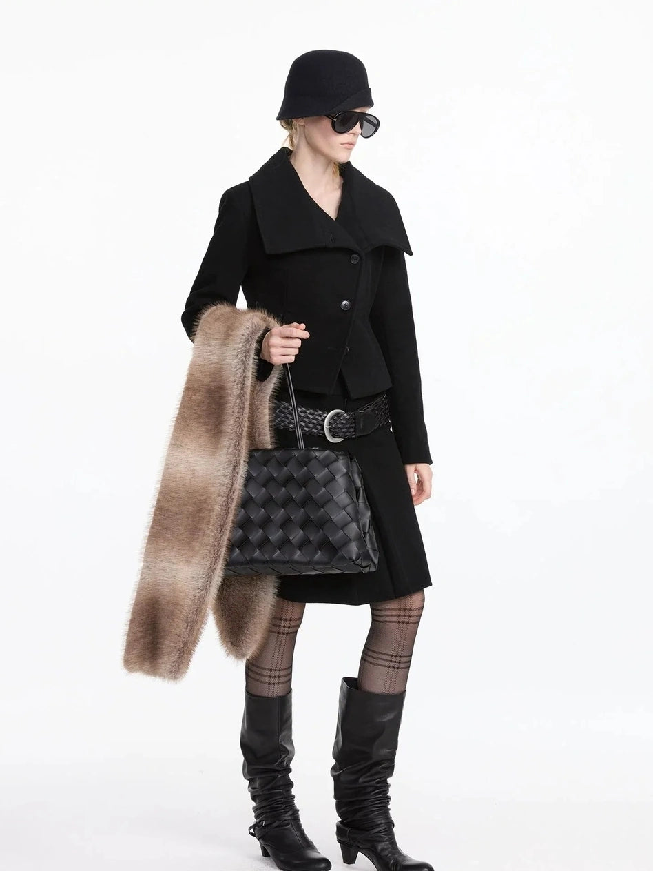 LYUOCHENG Oversized Lapel Wool Blend Short Coat