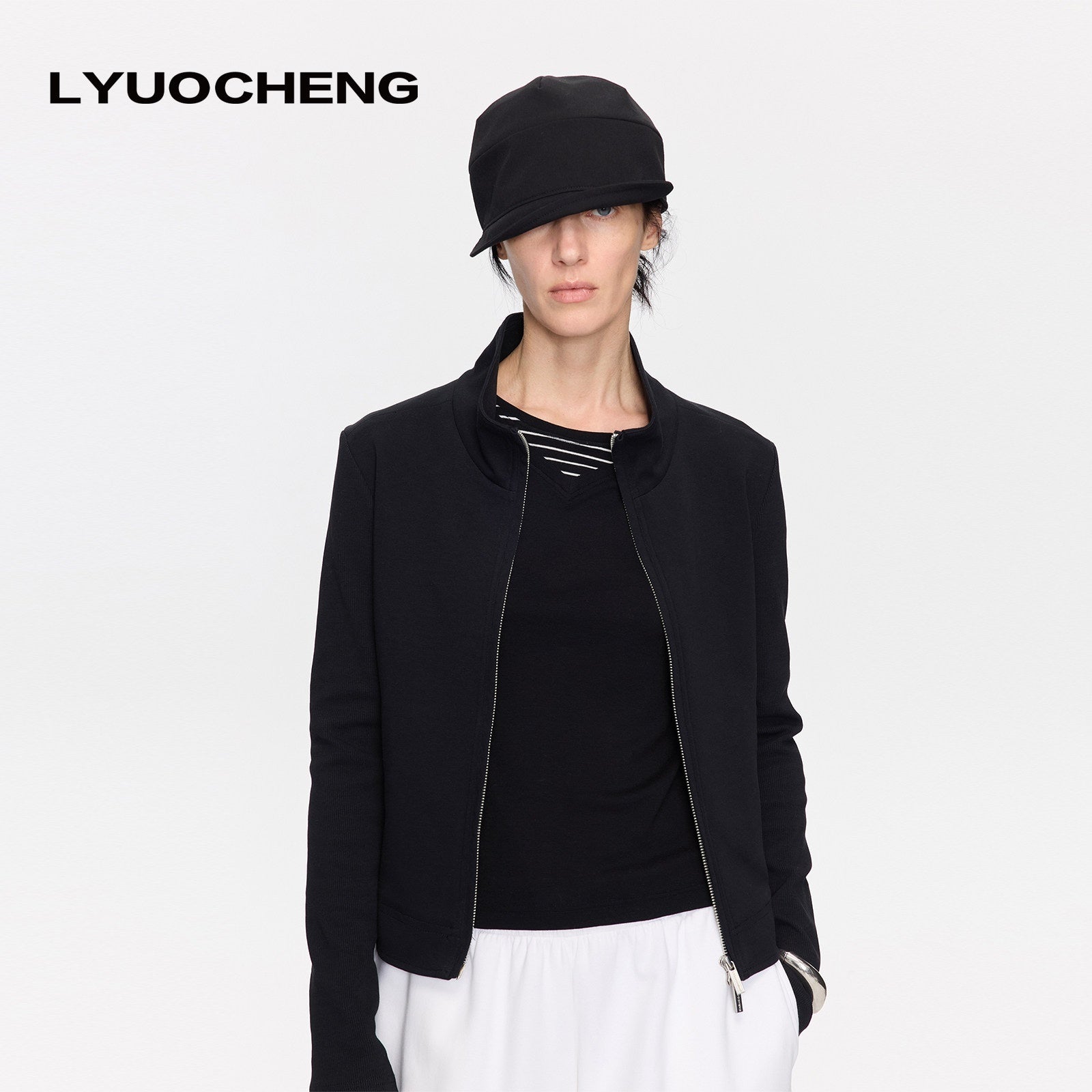 LYUOCHENG_Ribbed_Splice_Minimalist_Zipper_Cropped_Women&