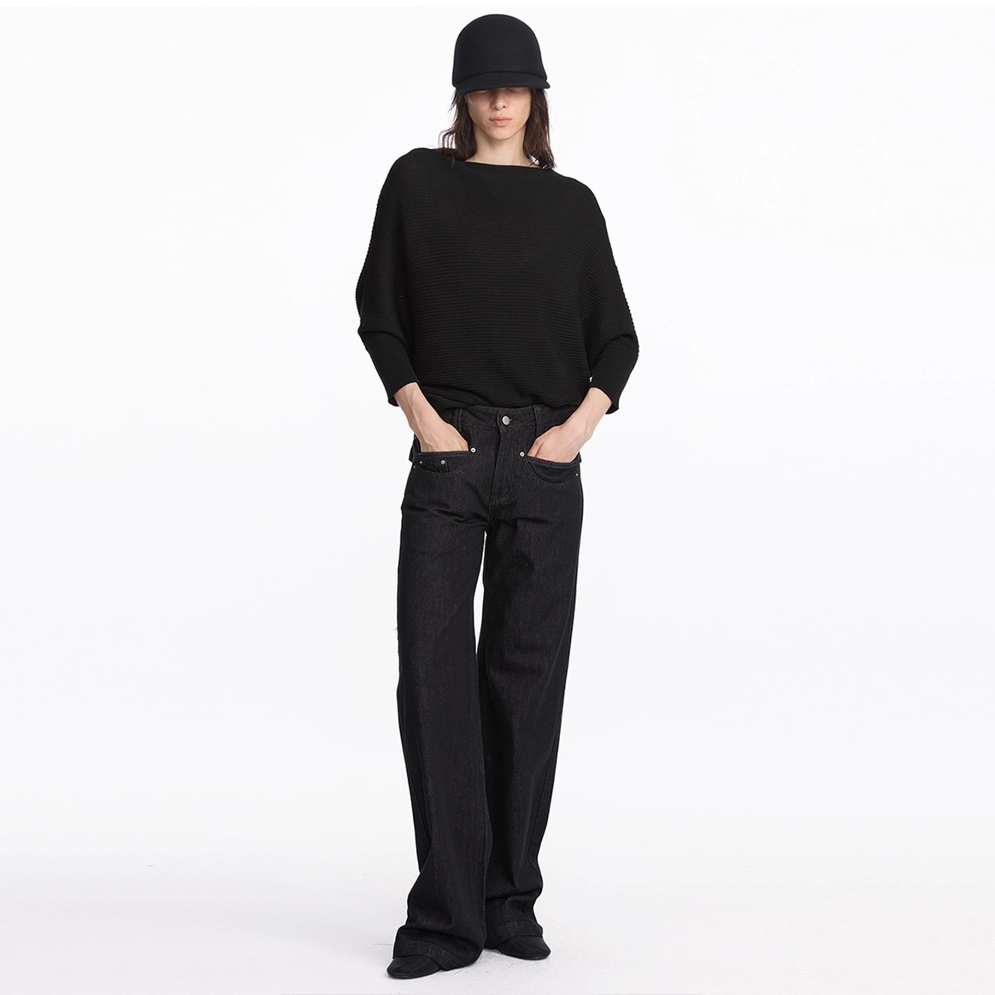 LYUOCHENG_Straight_Leg_Black_Raw_Denim_Jeans_With_Smile_Pockets_MISSTT