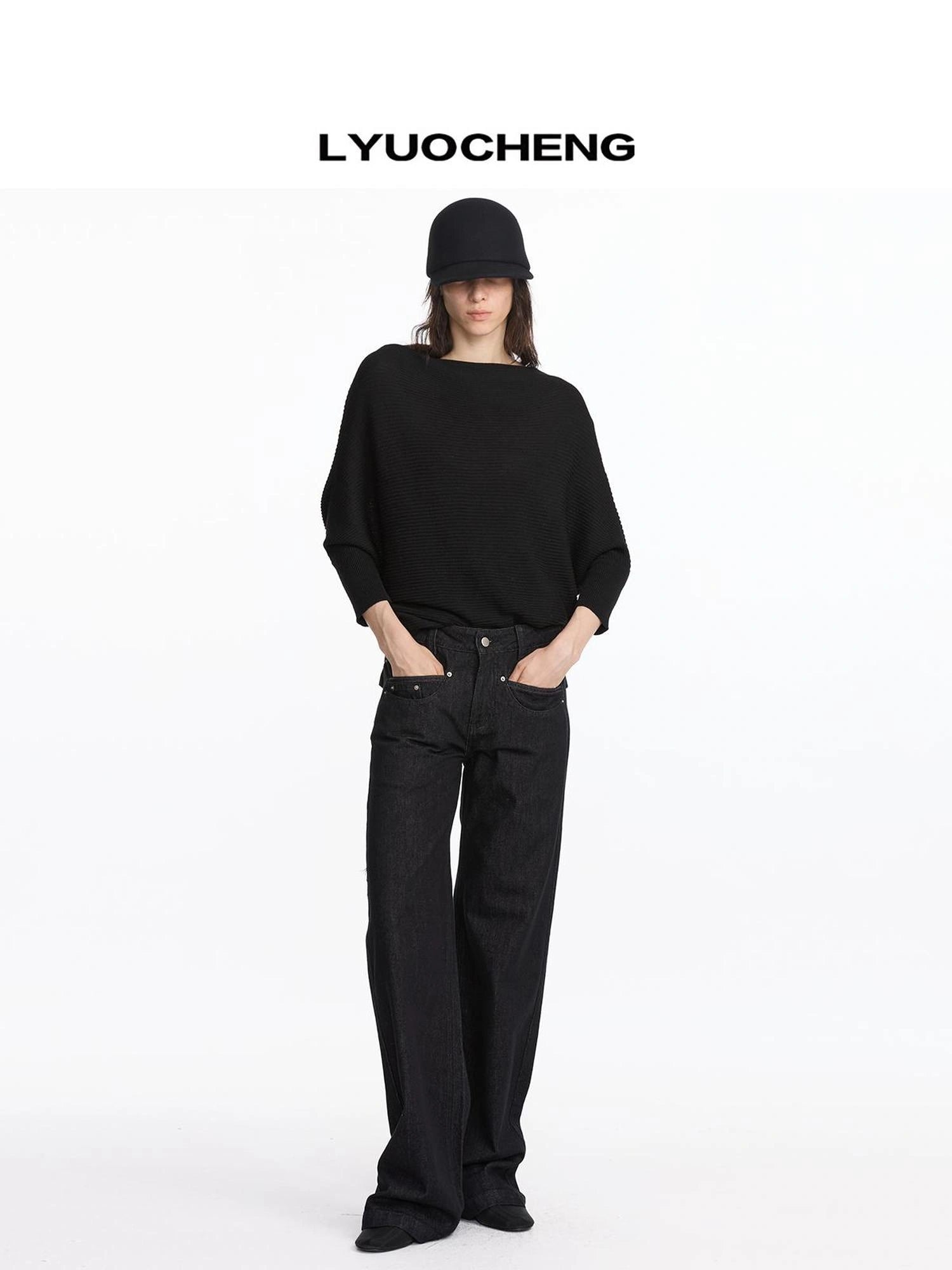 LYUOCHENG Straight Leg Black Raw Denim Jeans With Smile Pockets