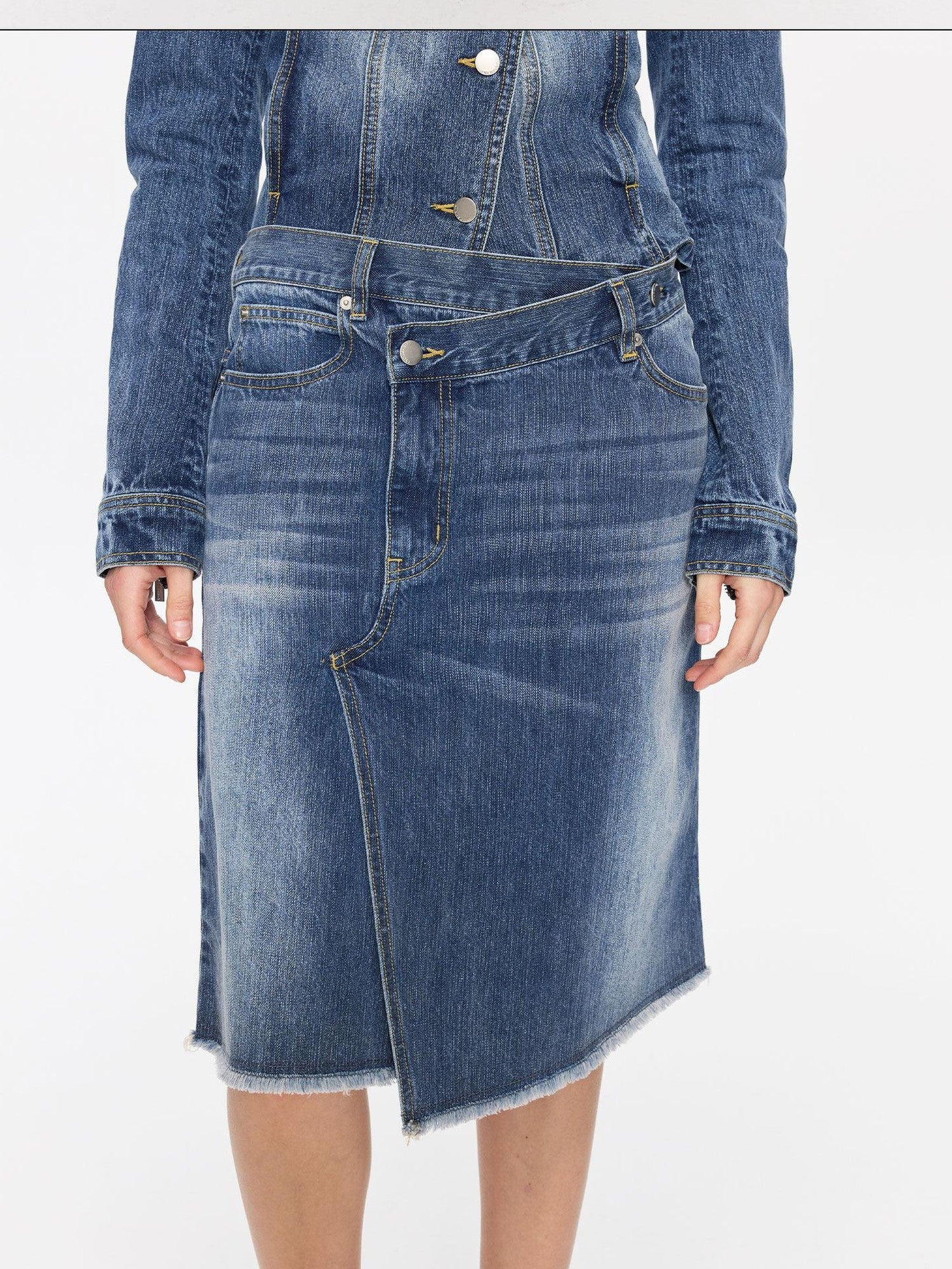 LYUOCHENG Washed Slub Asymmetrical Low Rise Women&